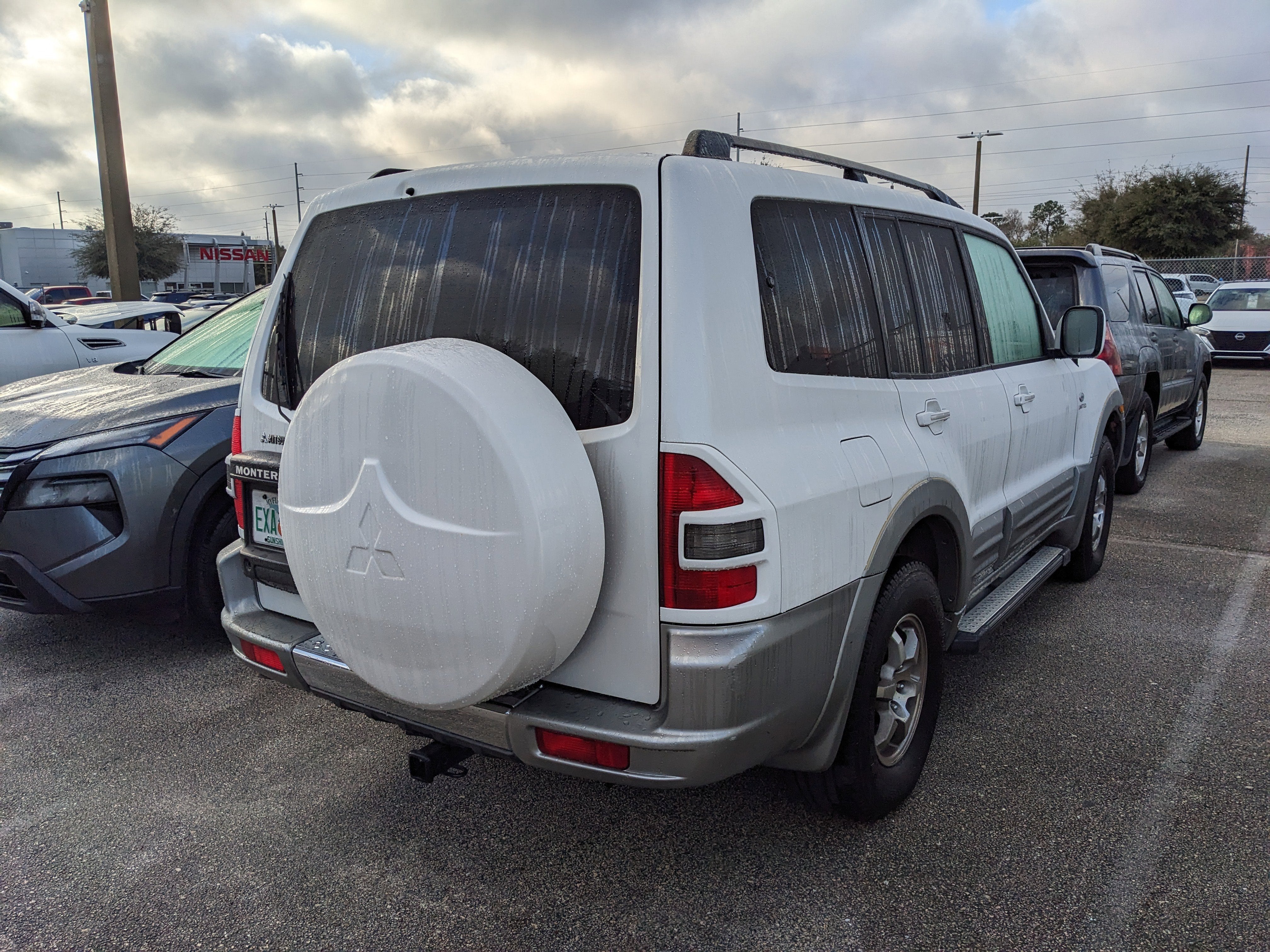 2002 Mitsubishi Montero LTD