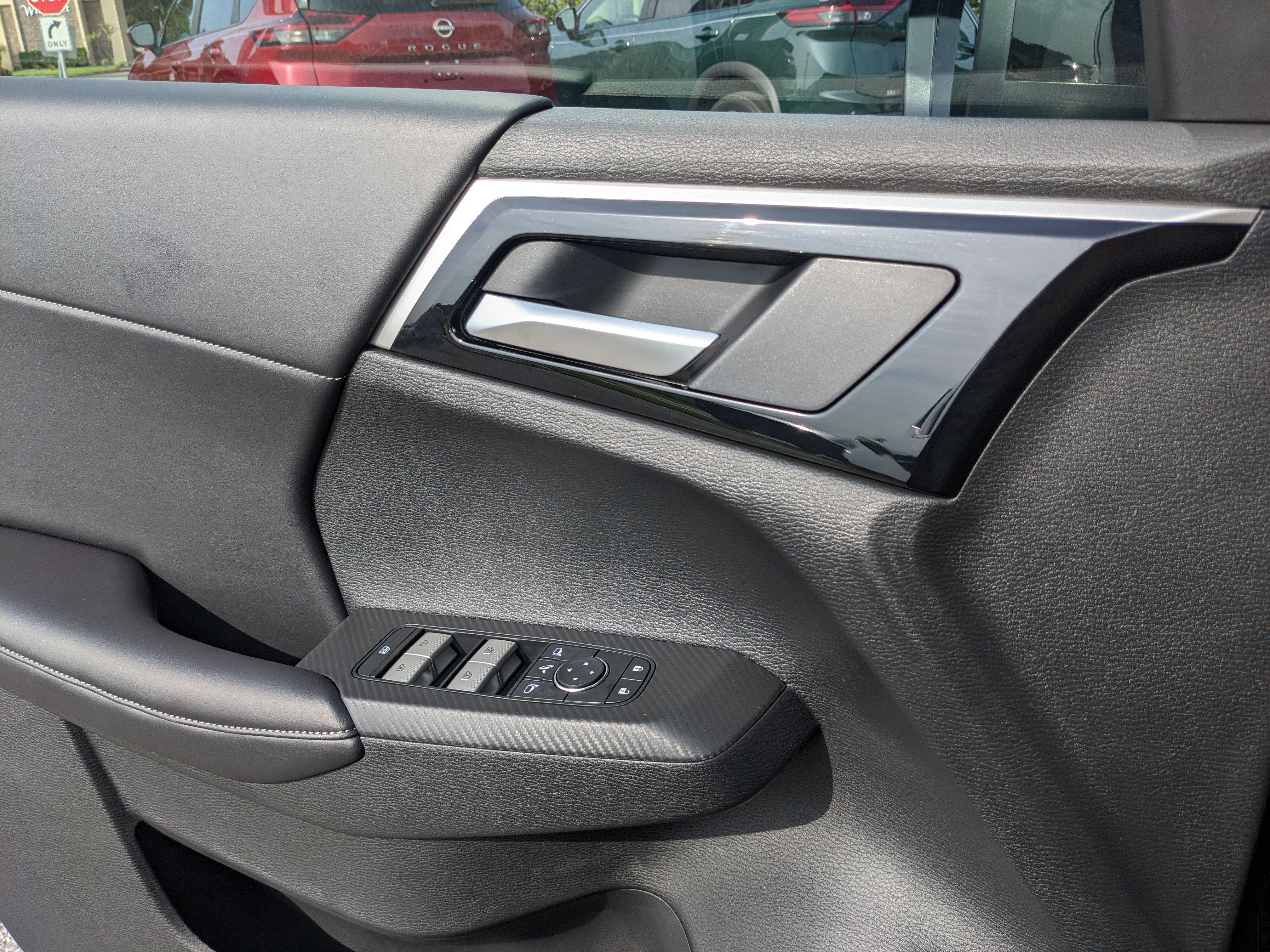 2026 Nissan Rogue Plug-In Hybrid SL