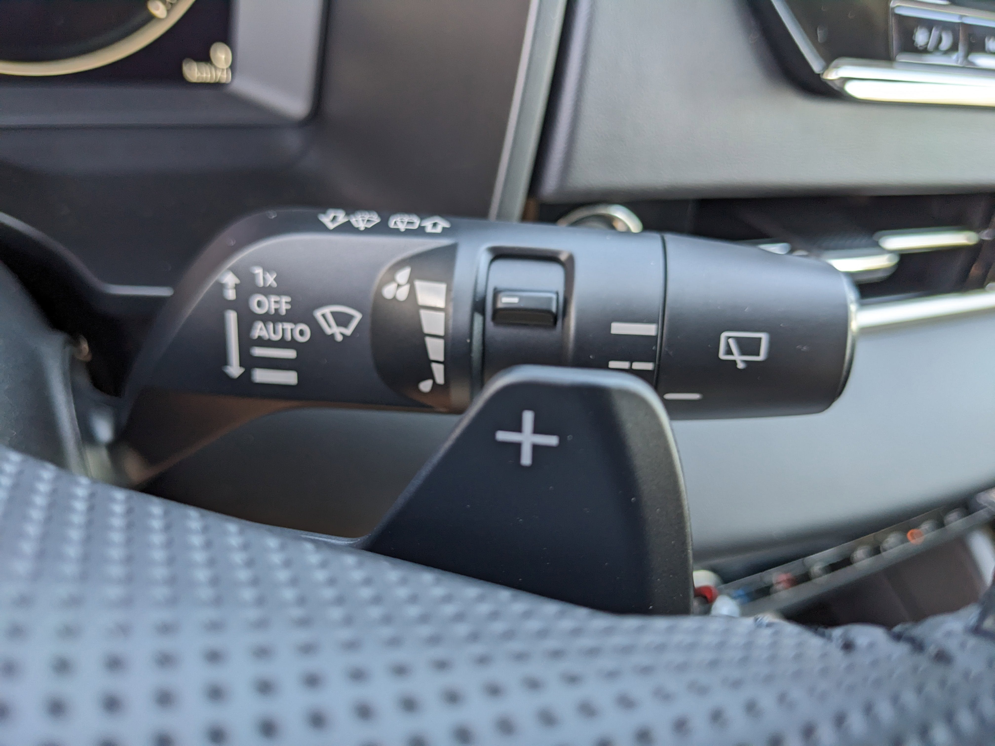 2026 Nissan Rogue Plug-In Hybrid Platinum