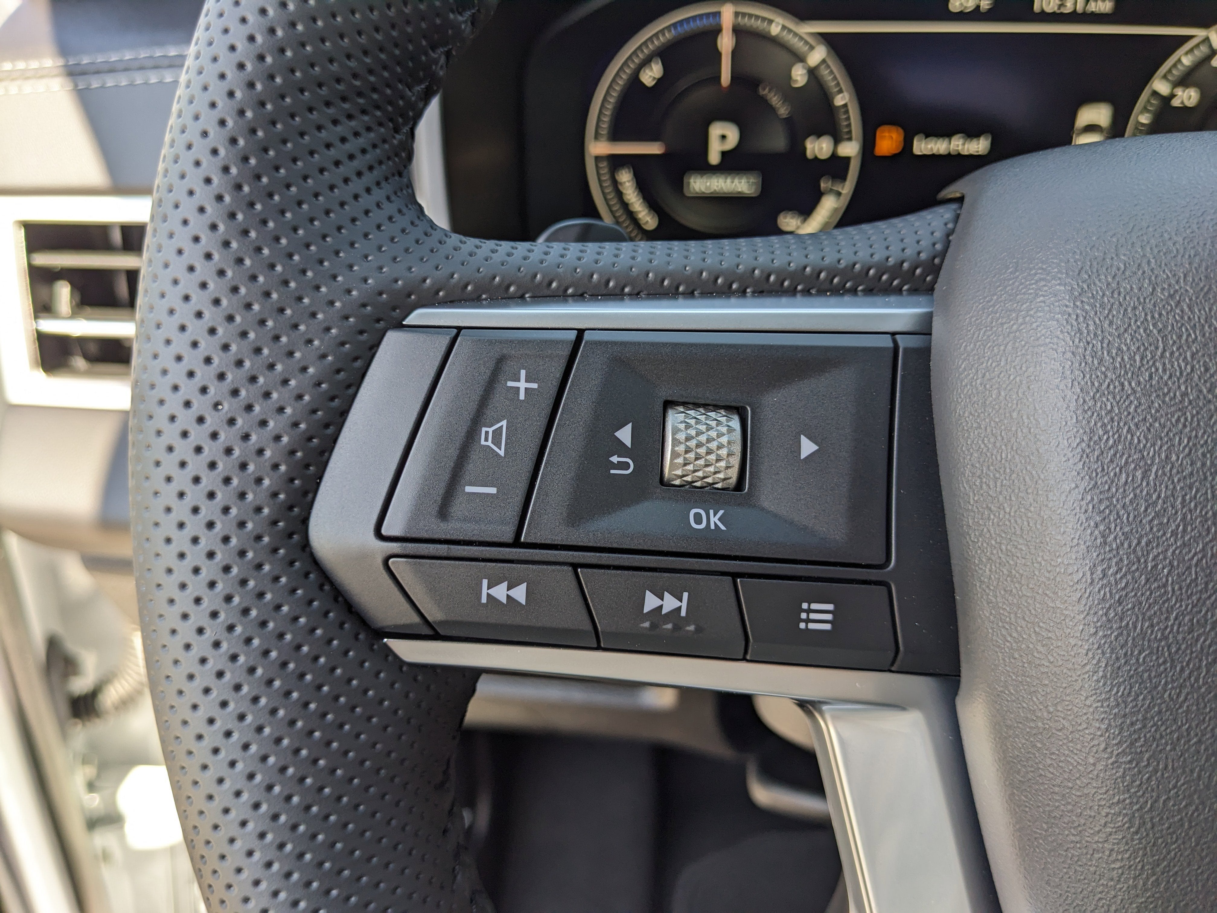 2026 Nissan Rogue Plug-In Hybrid Platinum