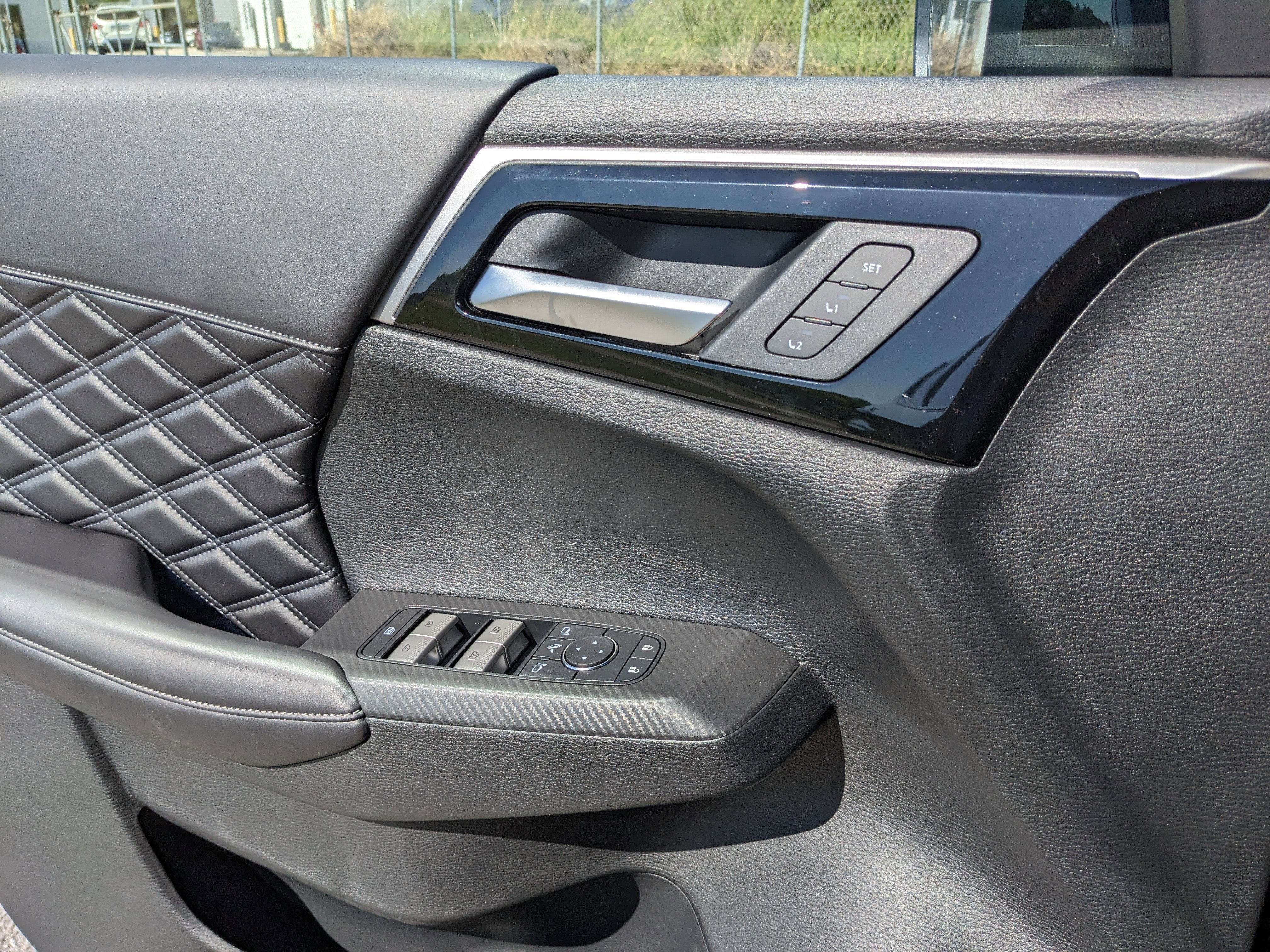 2026 Nissan Rogue Plug-In Hybrid Platinum