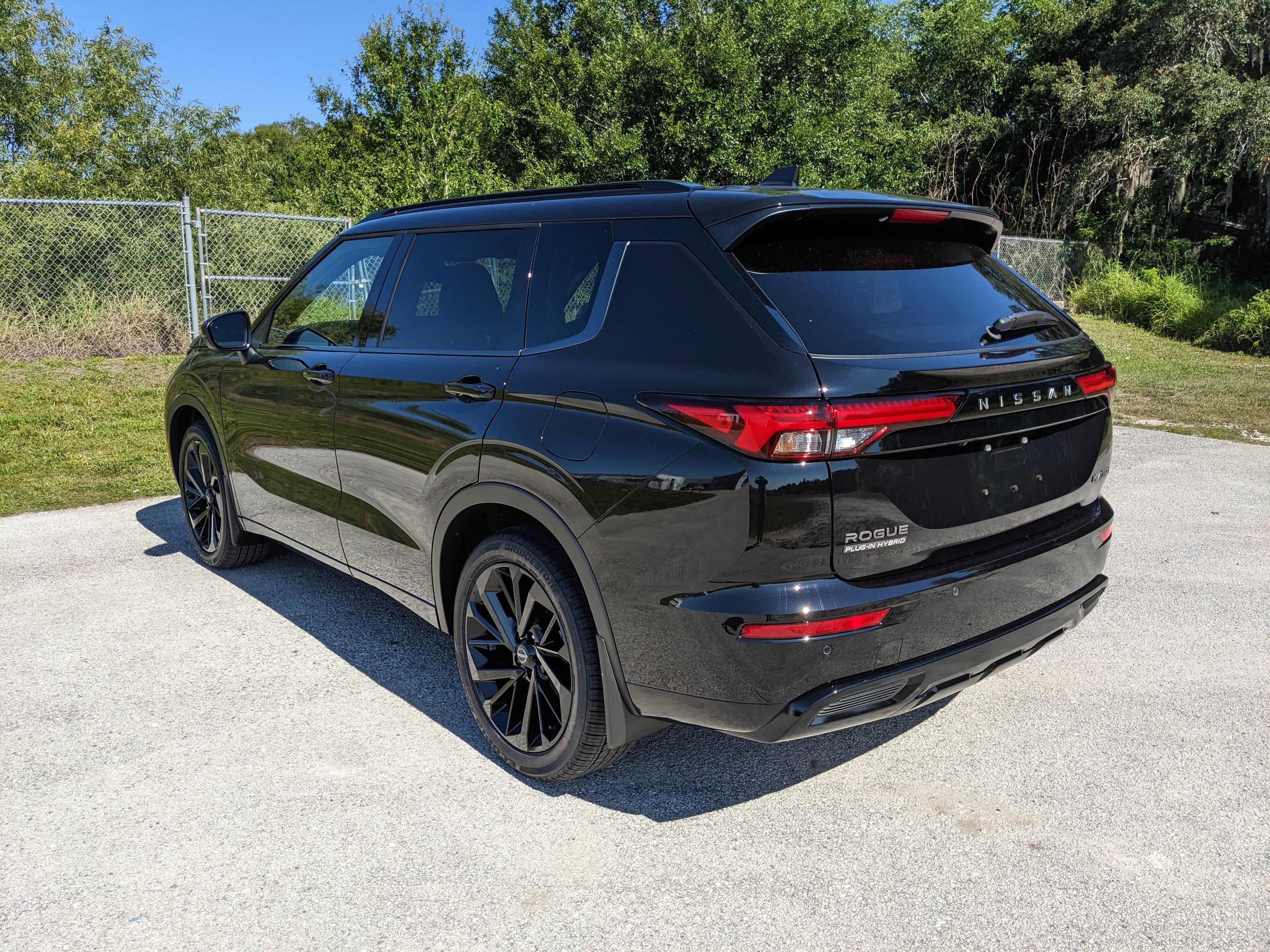 2026 Nissan Rogue Plug-In Hybrid Platinum