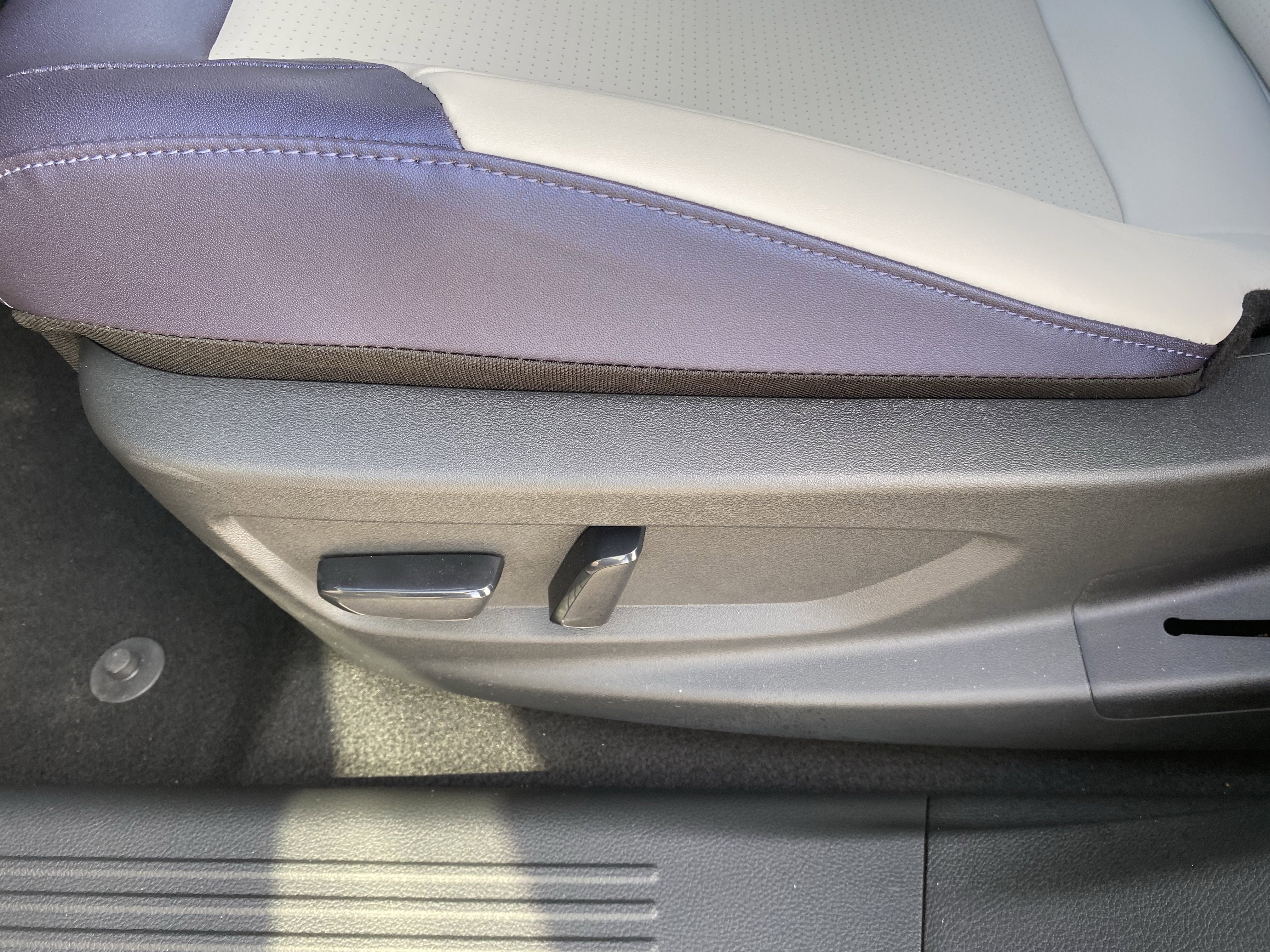 2026 Nissan LEAF SV+