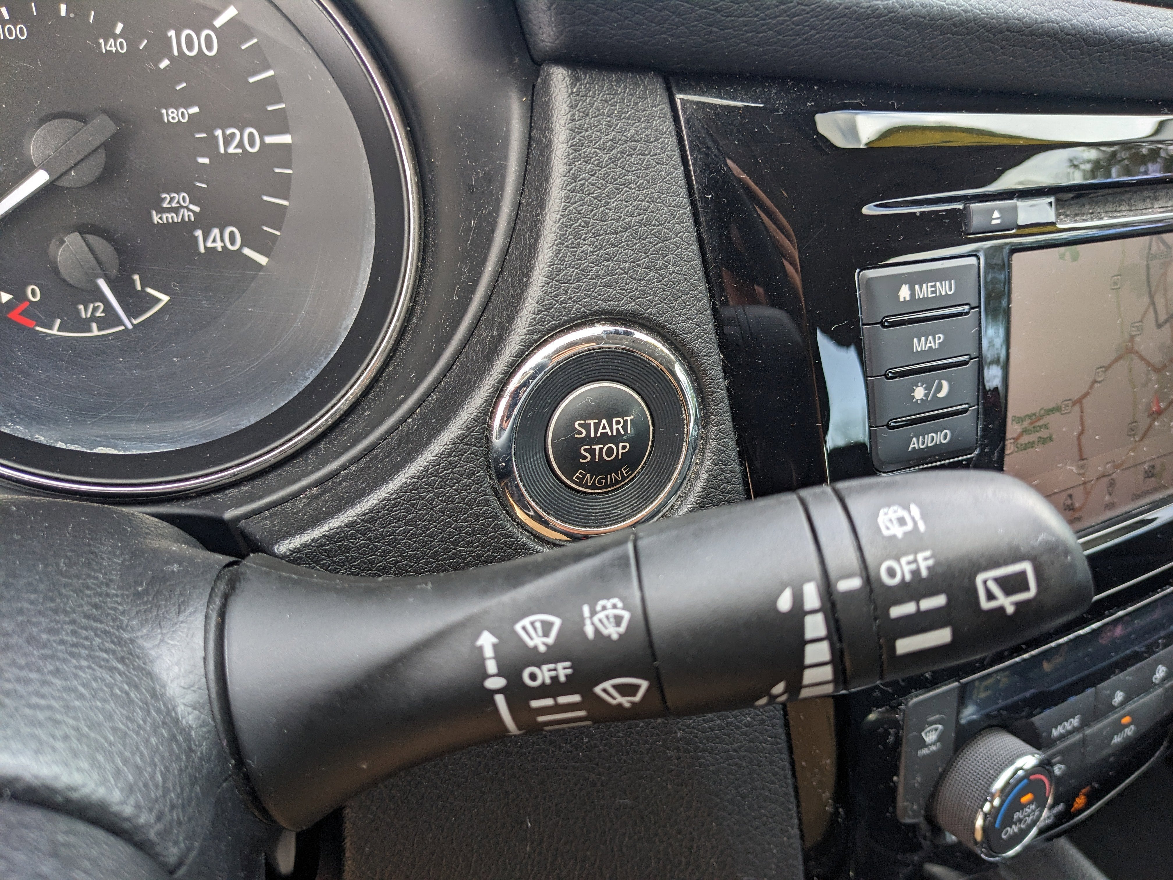 2021 Nissan Rogue Sport SL