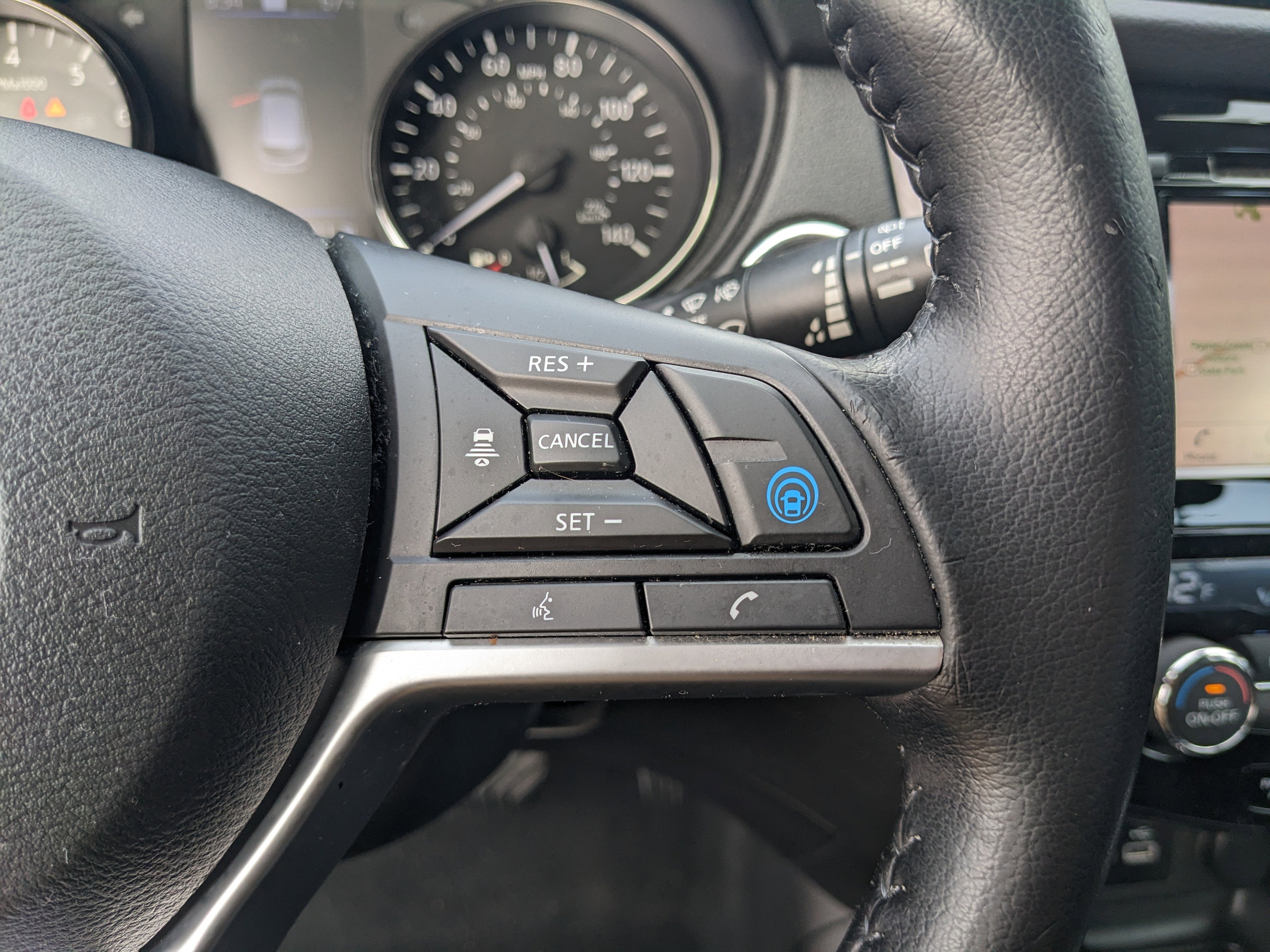 2021 Nissan Rogue Sport SL