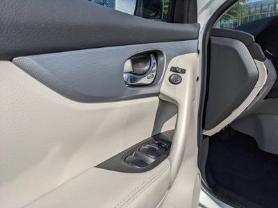 2020 Nissan Rogue Sport SL