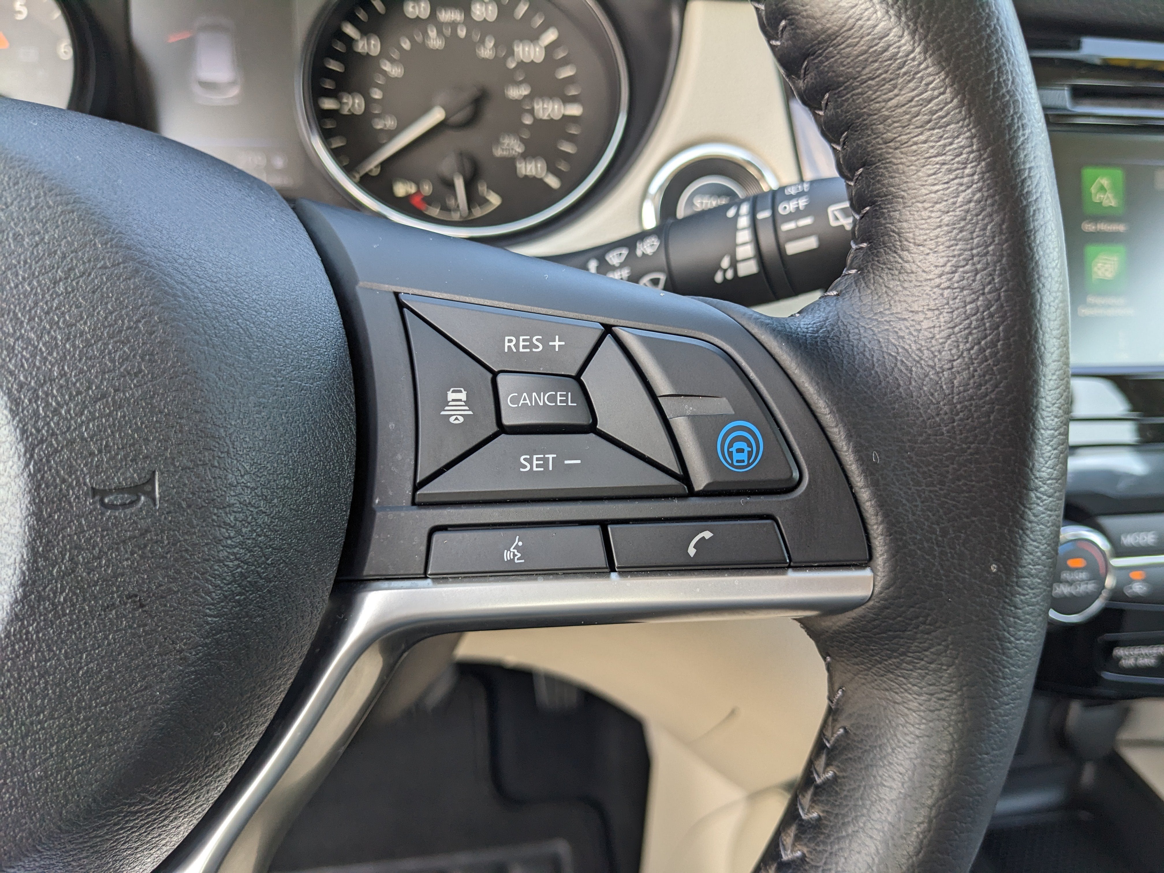 2020 Nissan Rogue Sport SL