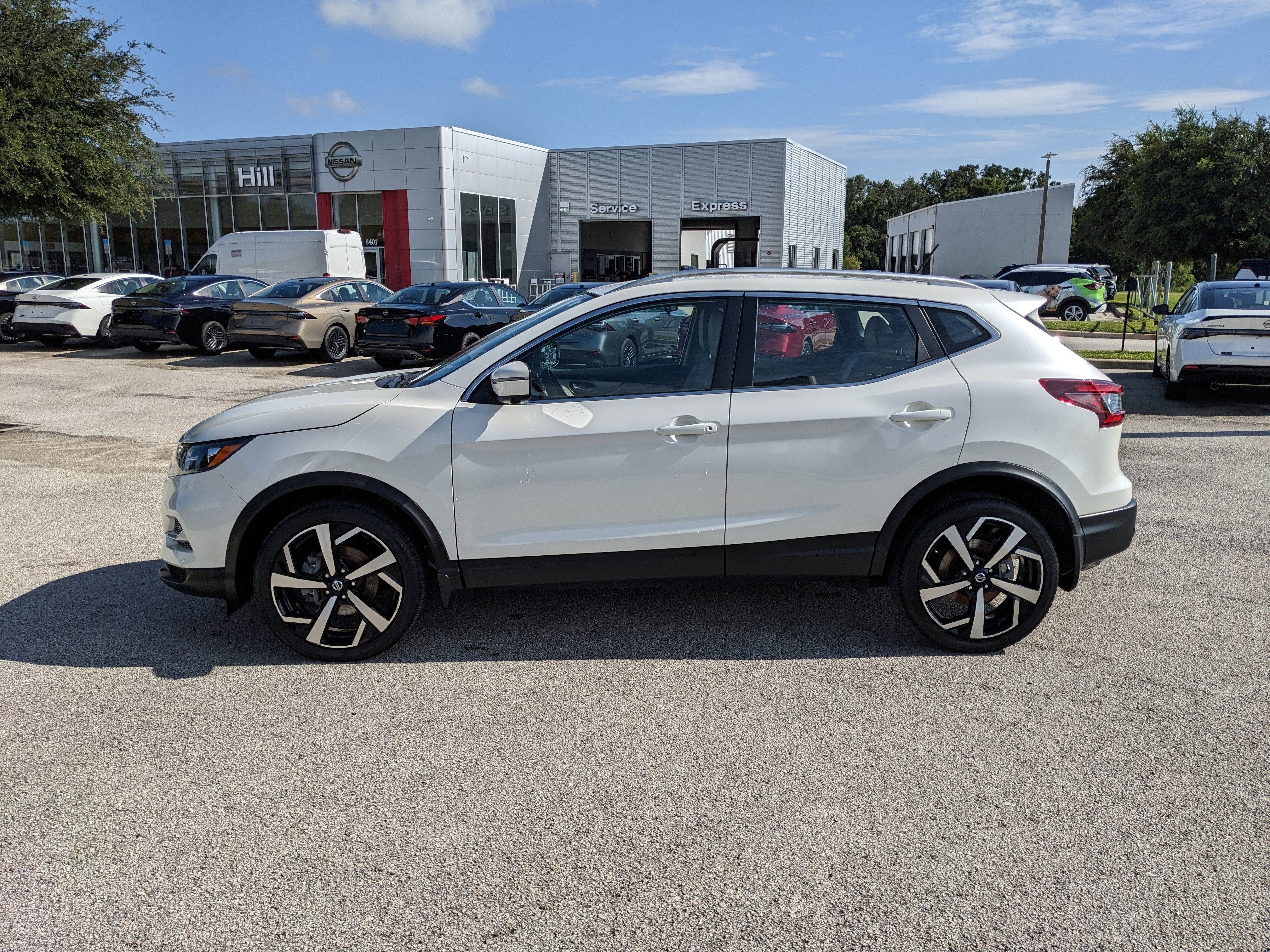 2020 Nissan Rogue Sport SL
