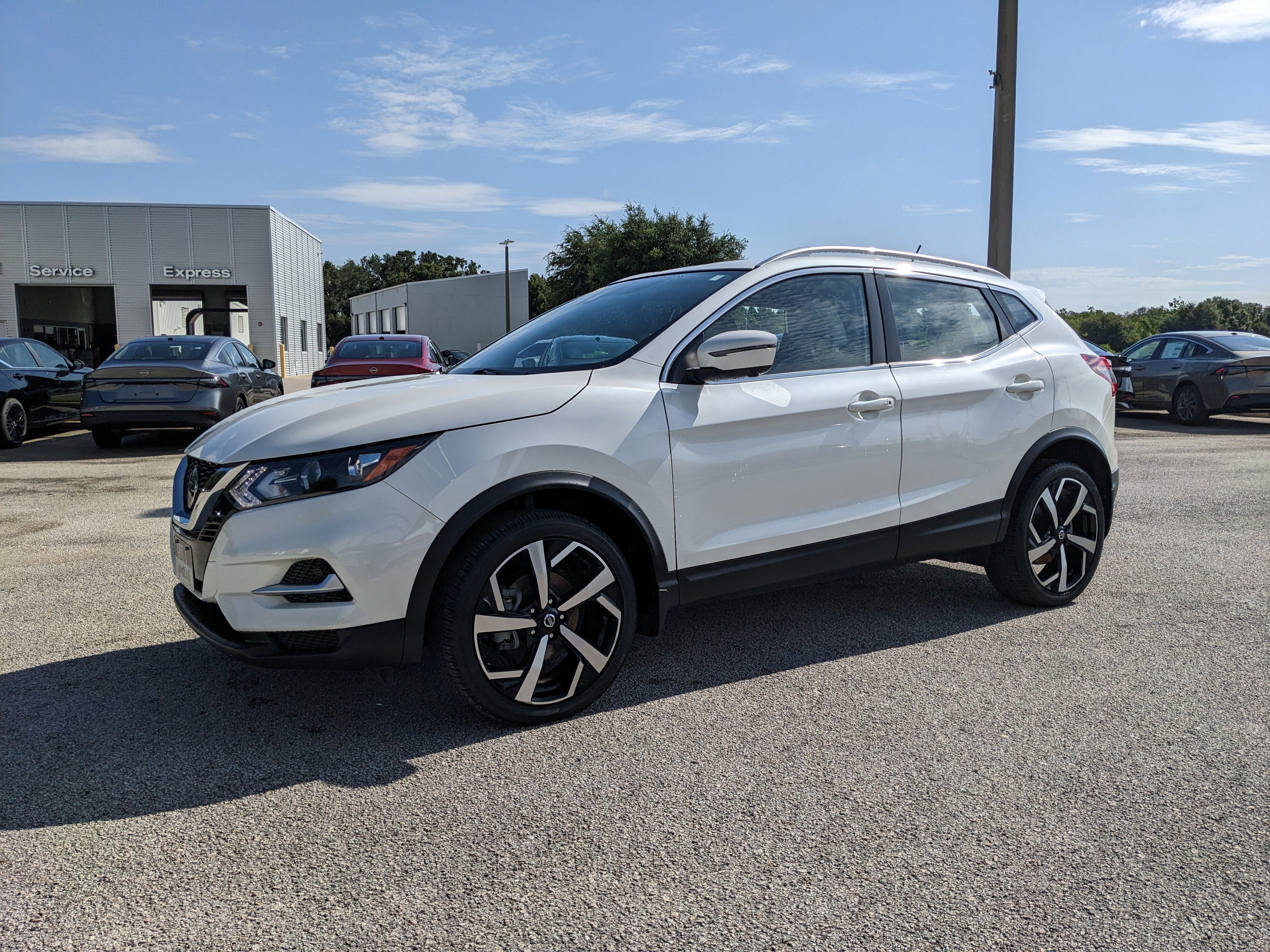 2020 Nissan Rogue Sport SL