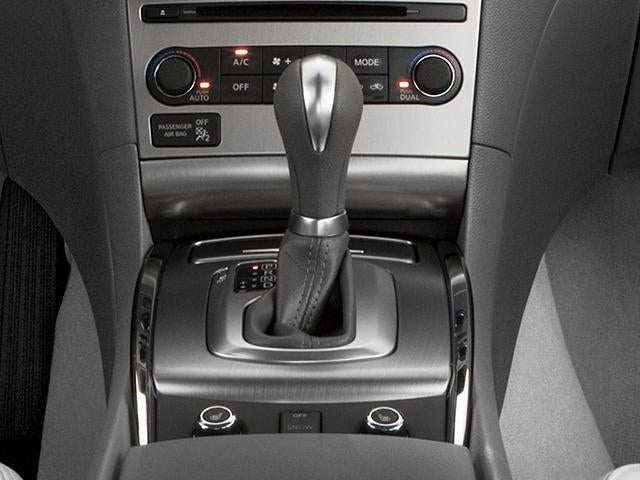 2013 INFINITI G37 Sedan x