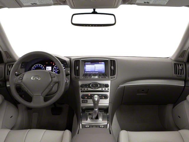 2011 INFINITI G25 Sedan Journey