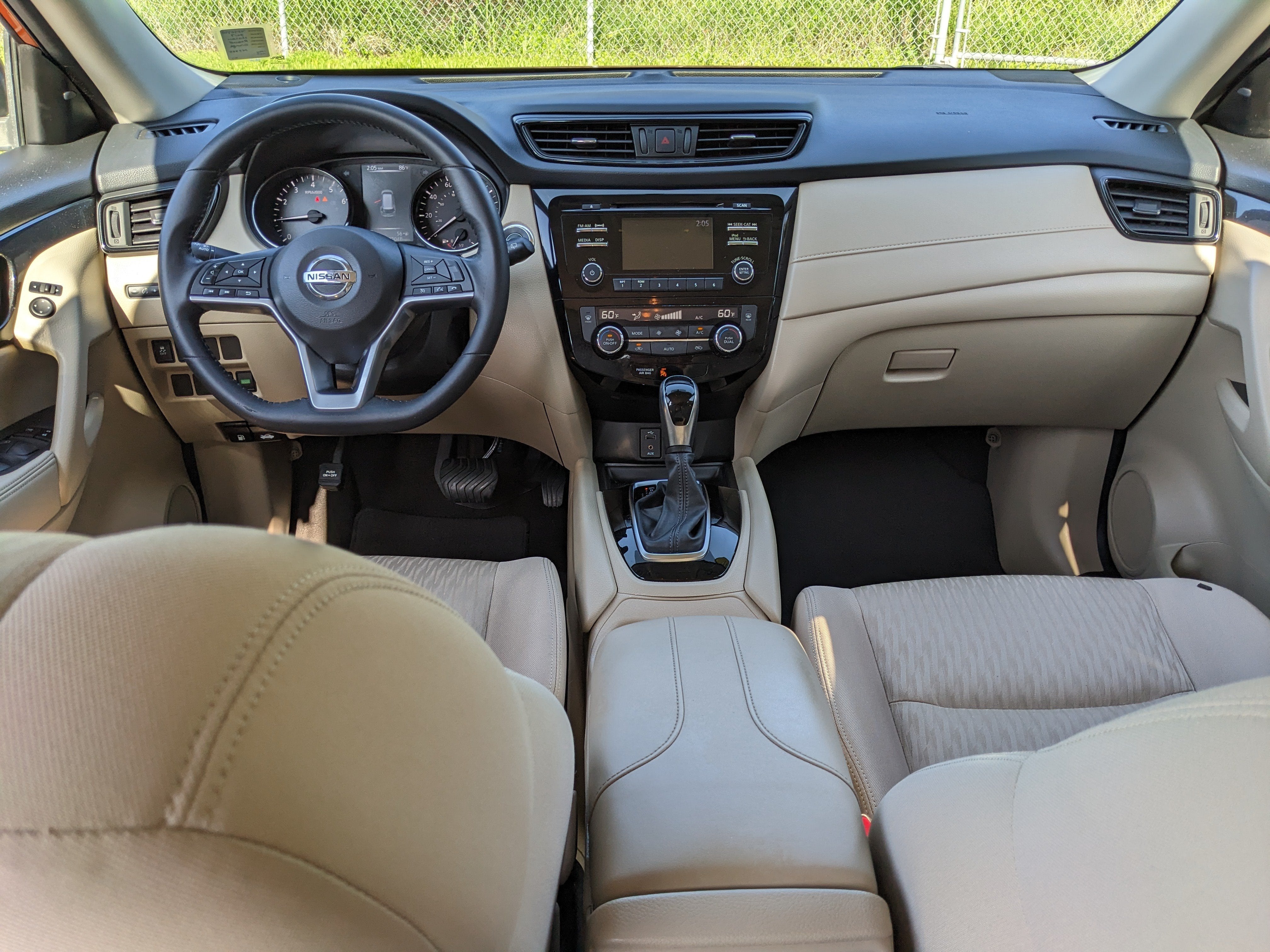 2017 Nissan Rogue SV