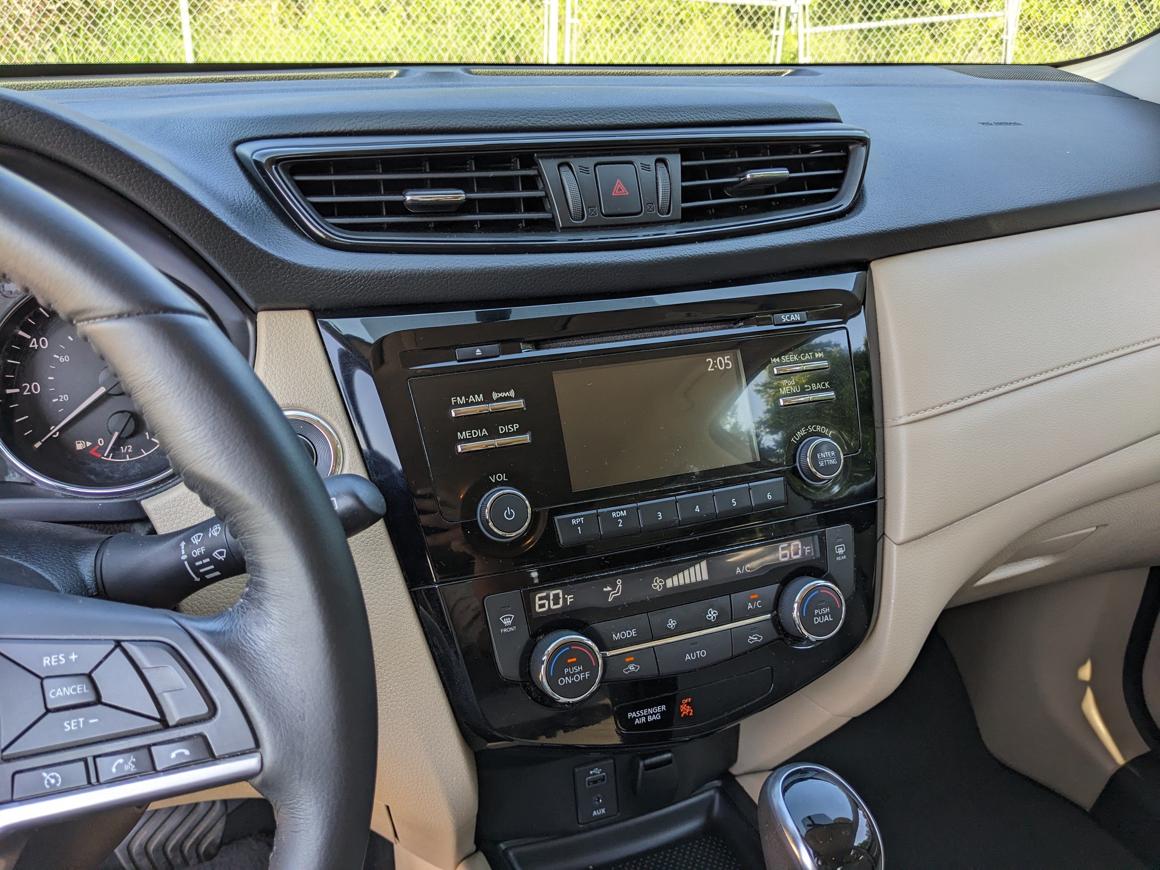 2017 Nissan Rogue SV