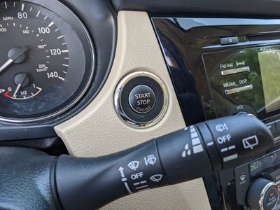 2017 Nissan Rogue SV