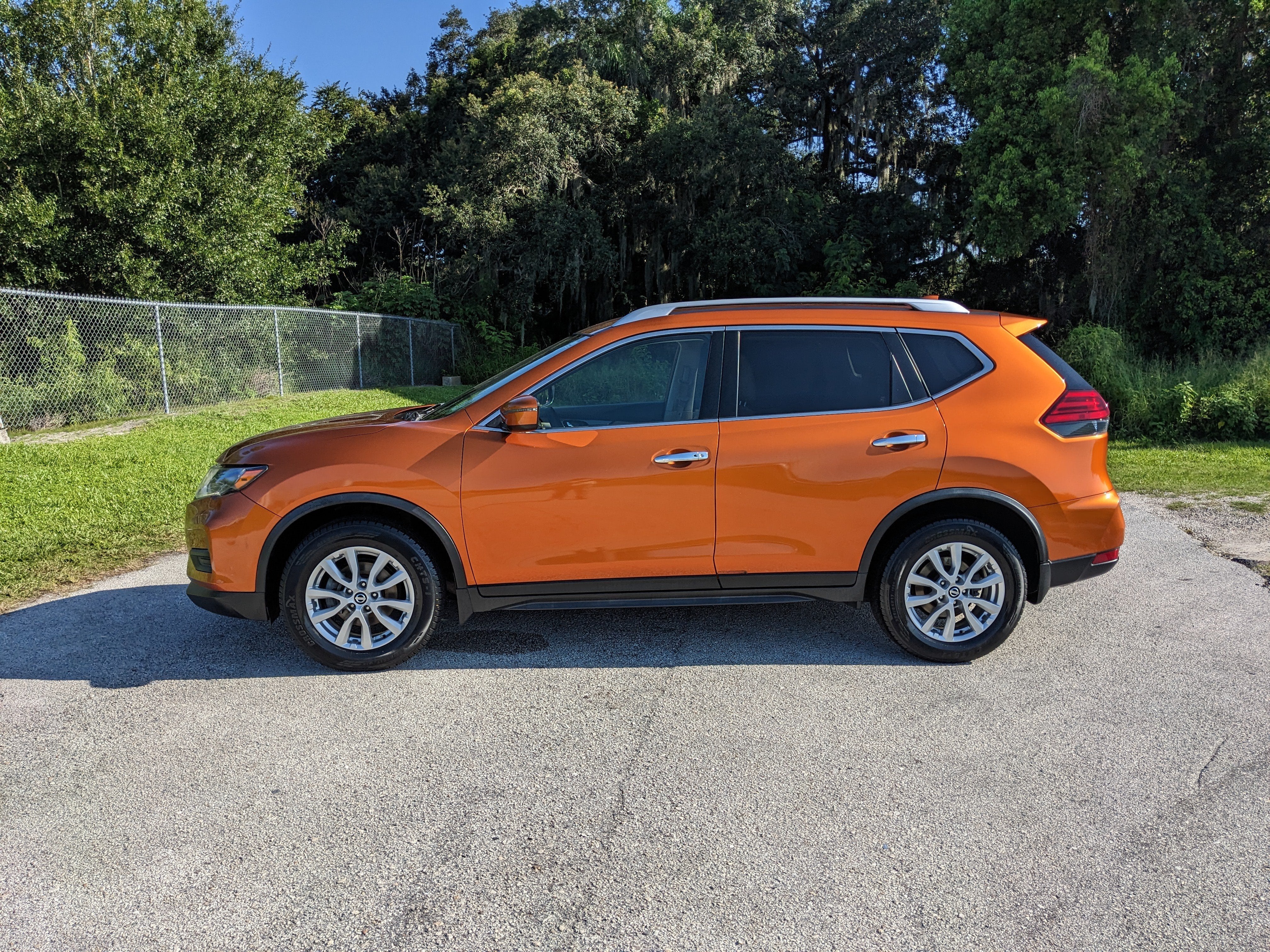 2017 Nissan Rogue SV