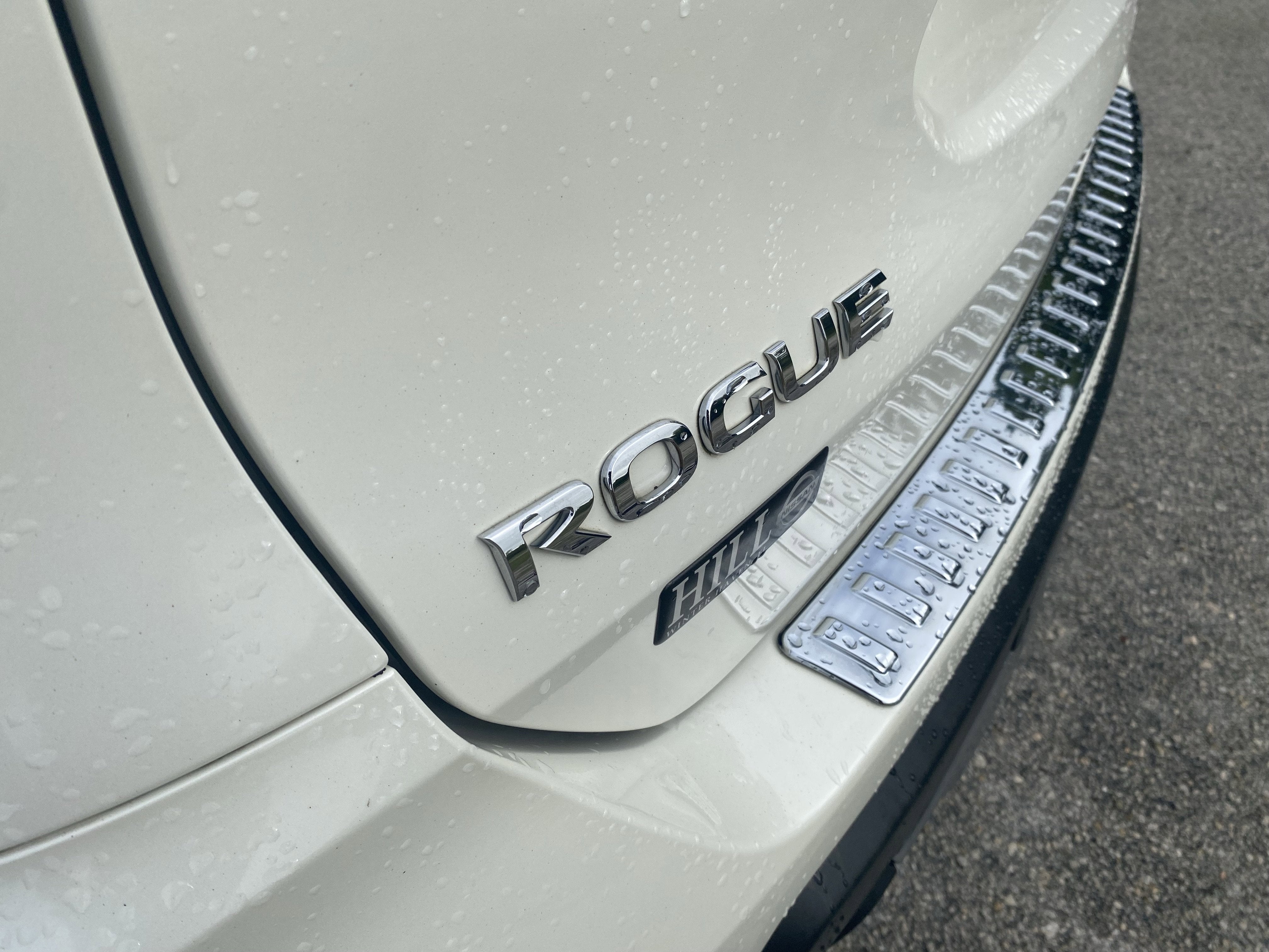 2020 Nissan Rogue SV