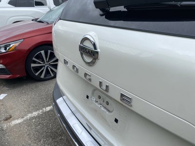 2021 Nissan Rogue Platinum