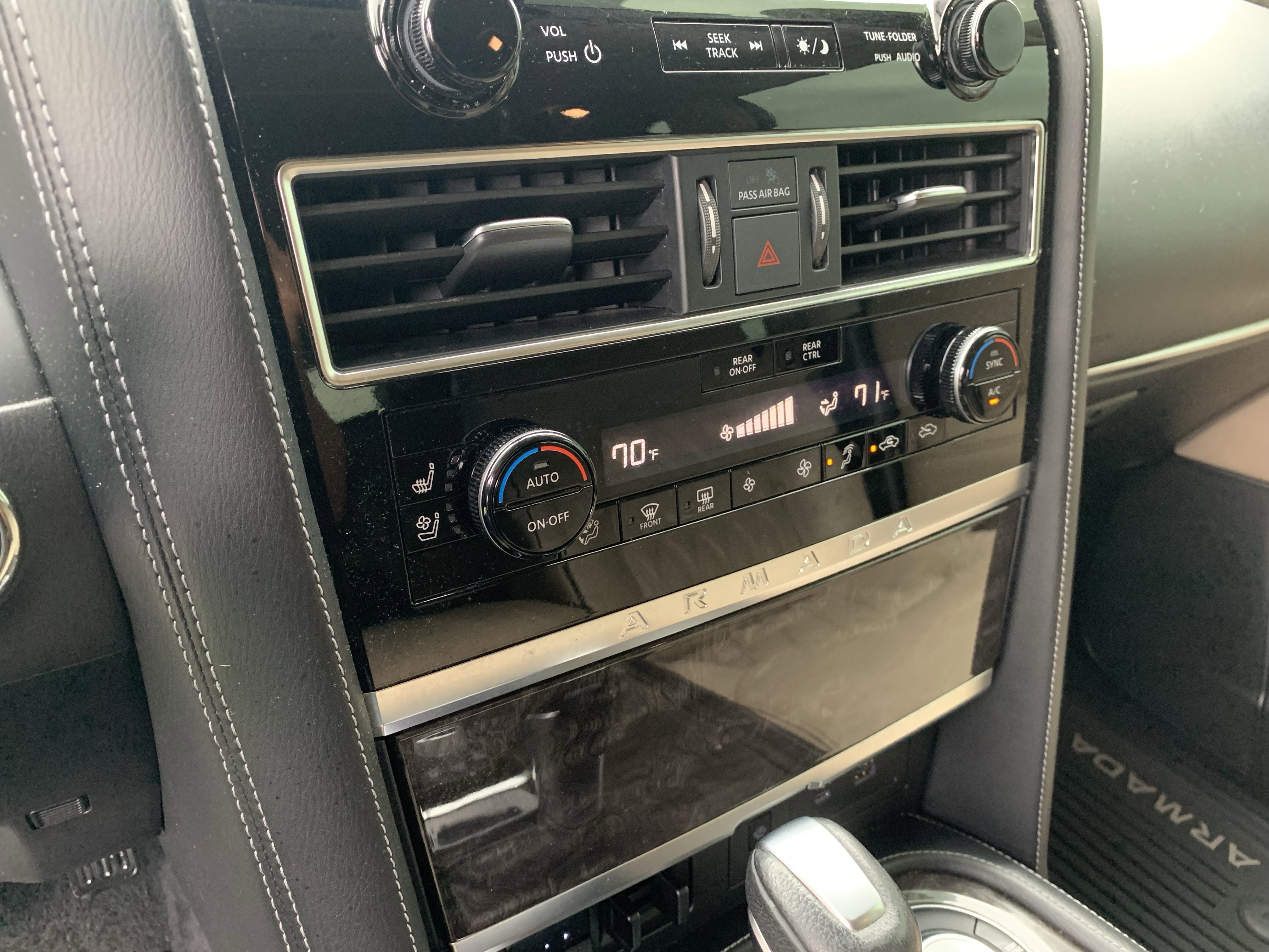 2021 Nissan Armada Platinum