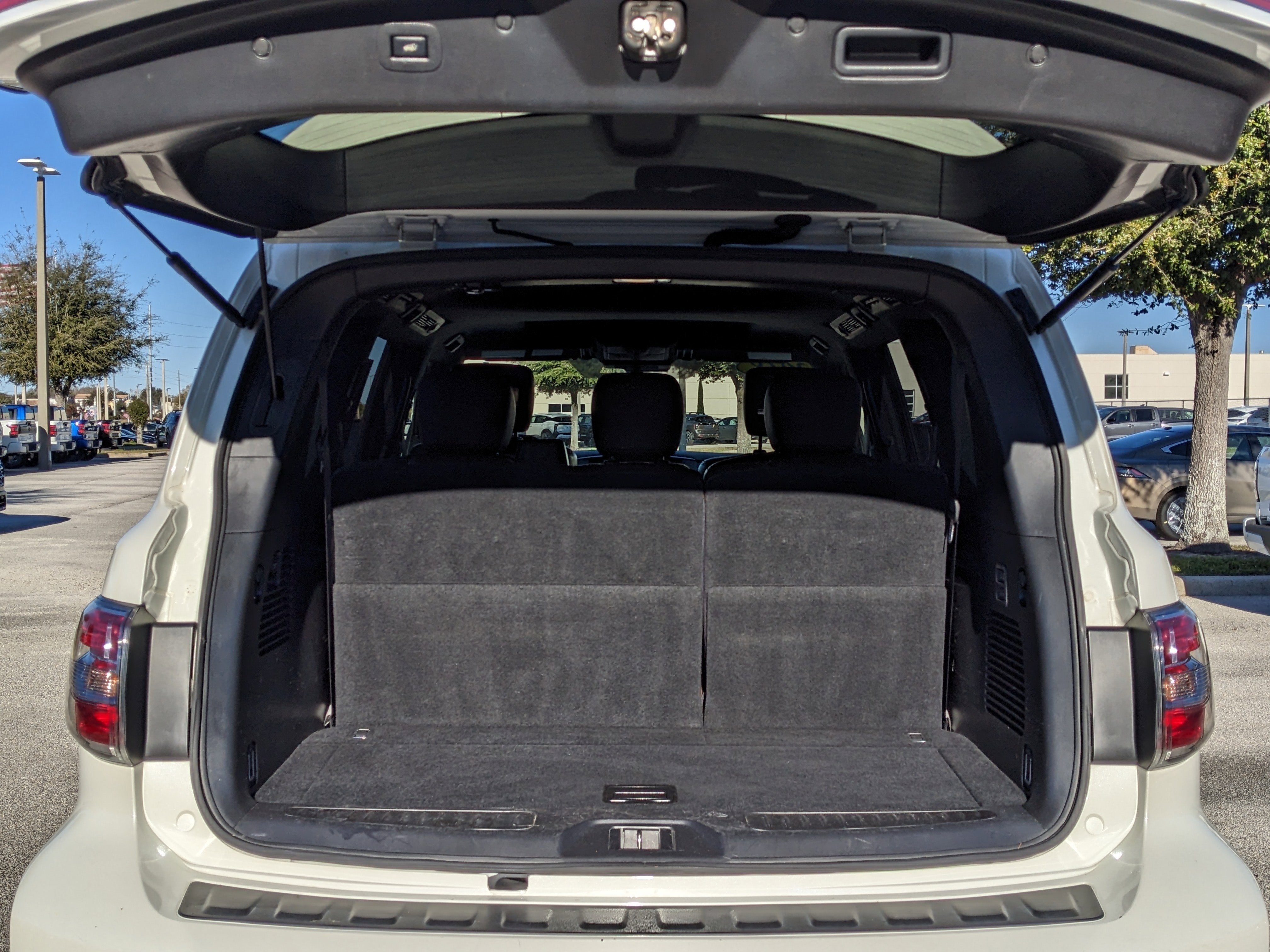 2018 Nissan Armada Platinum