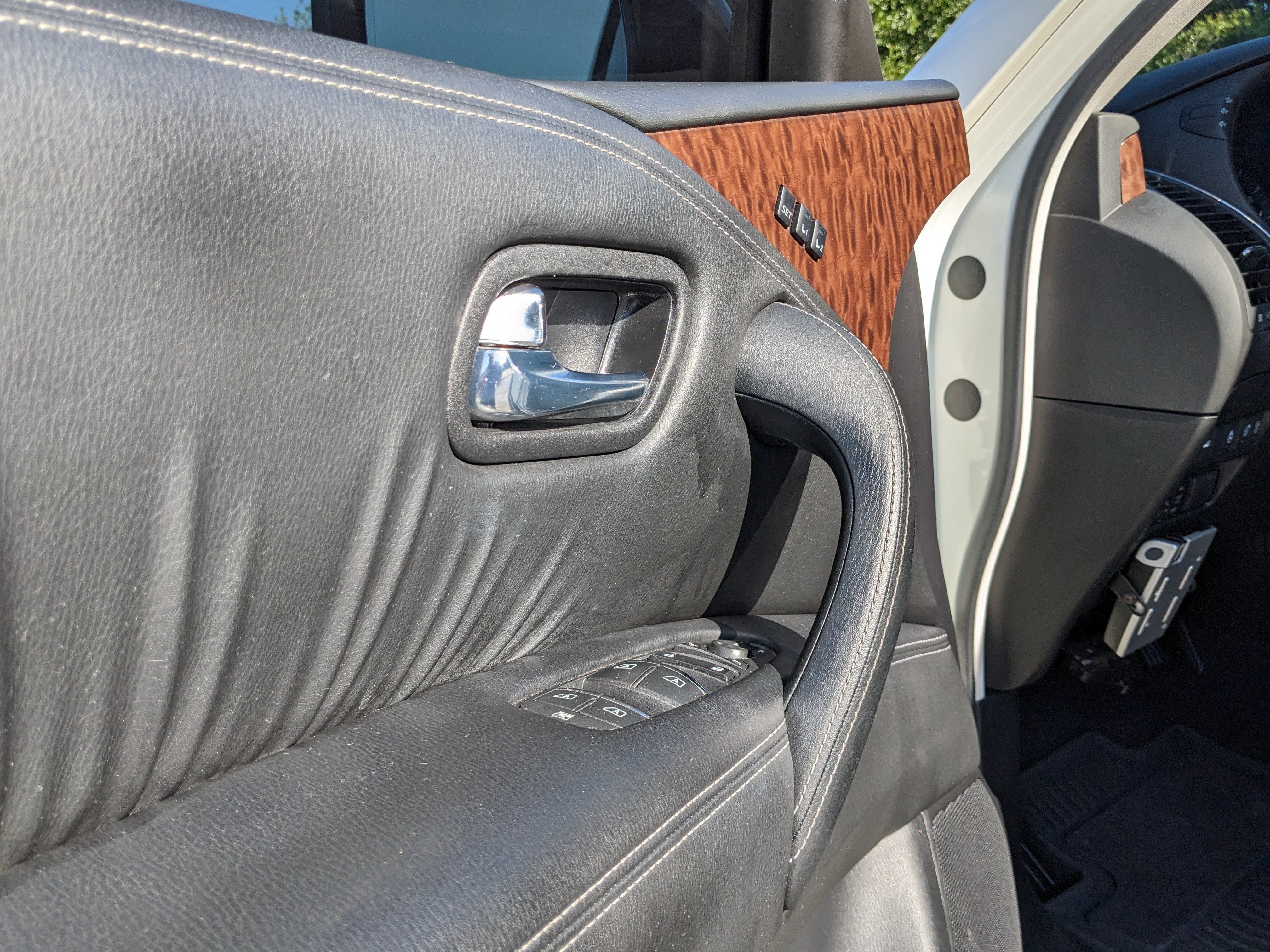 2019 Nissan Armada Platinum