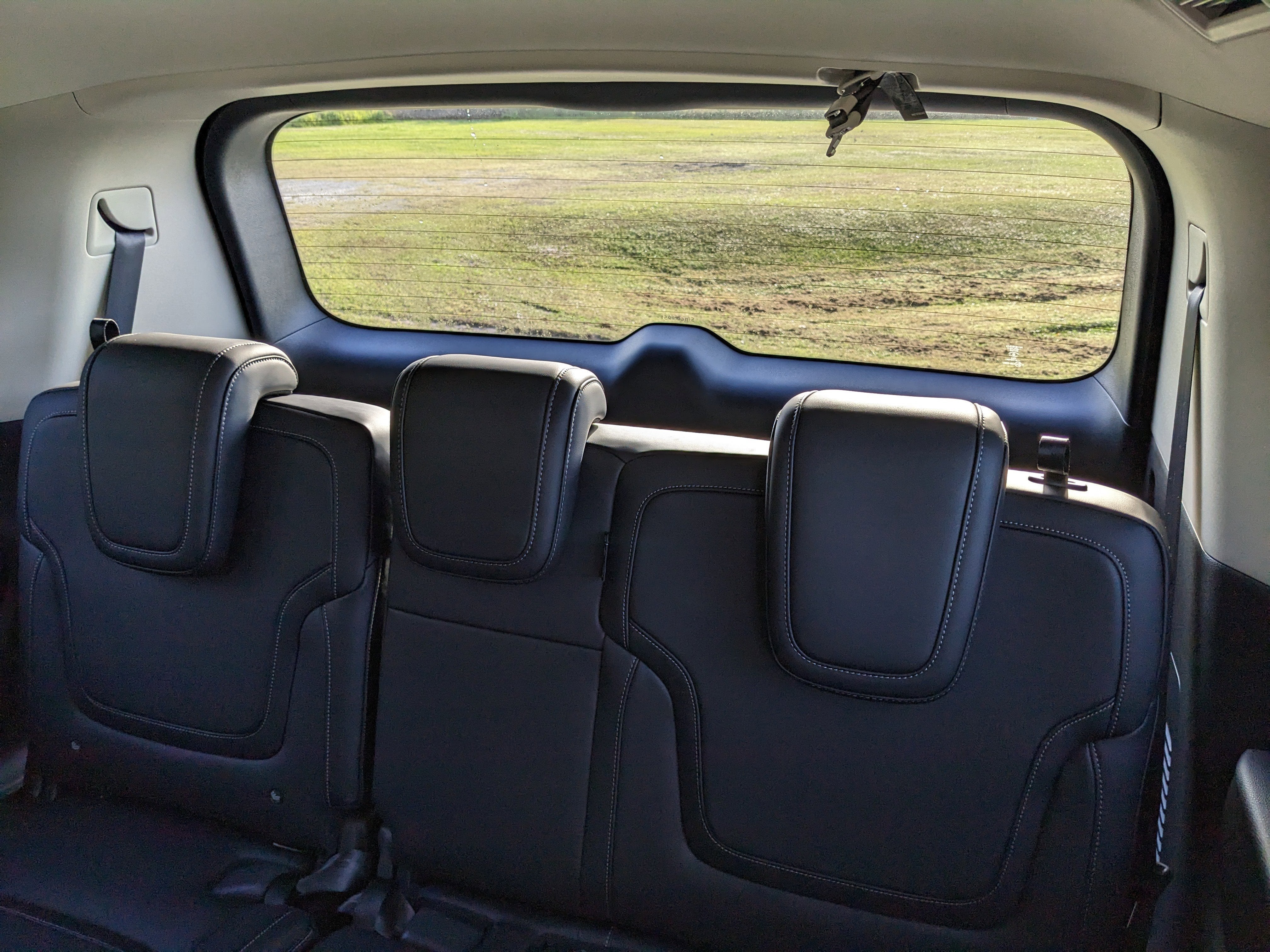 2026 Nissan Armada SV