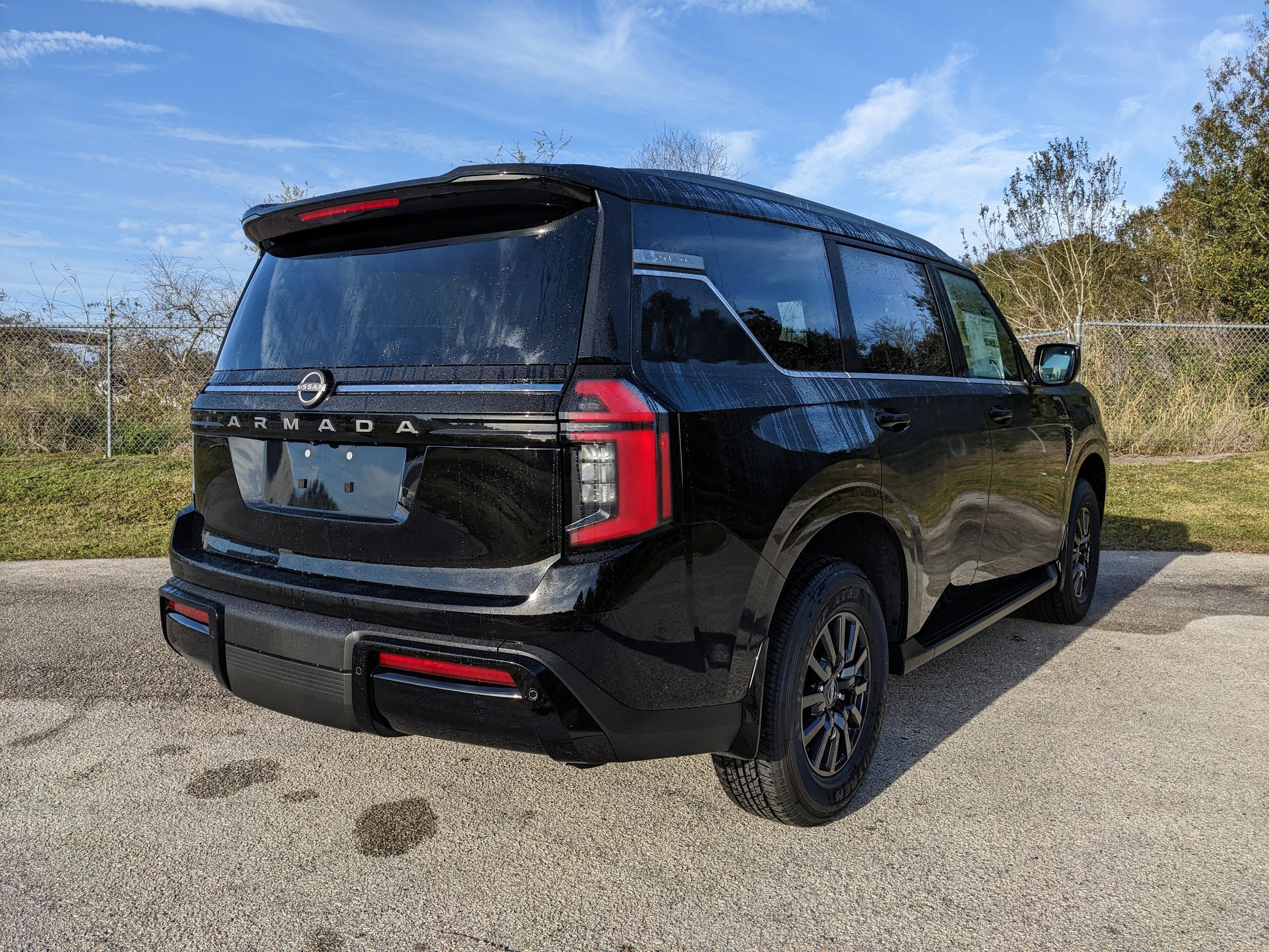 2026 Nissan Armada SV