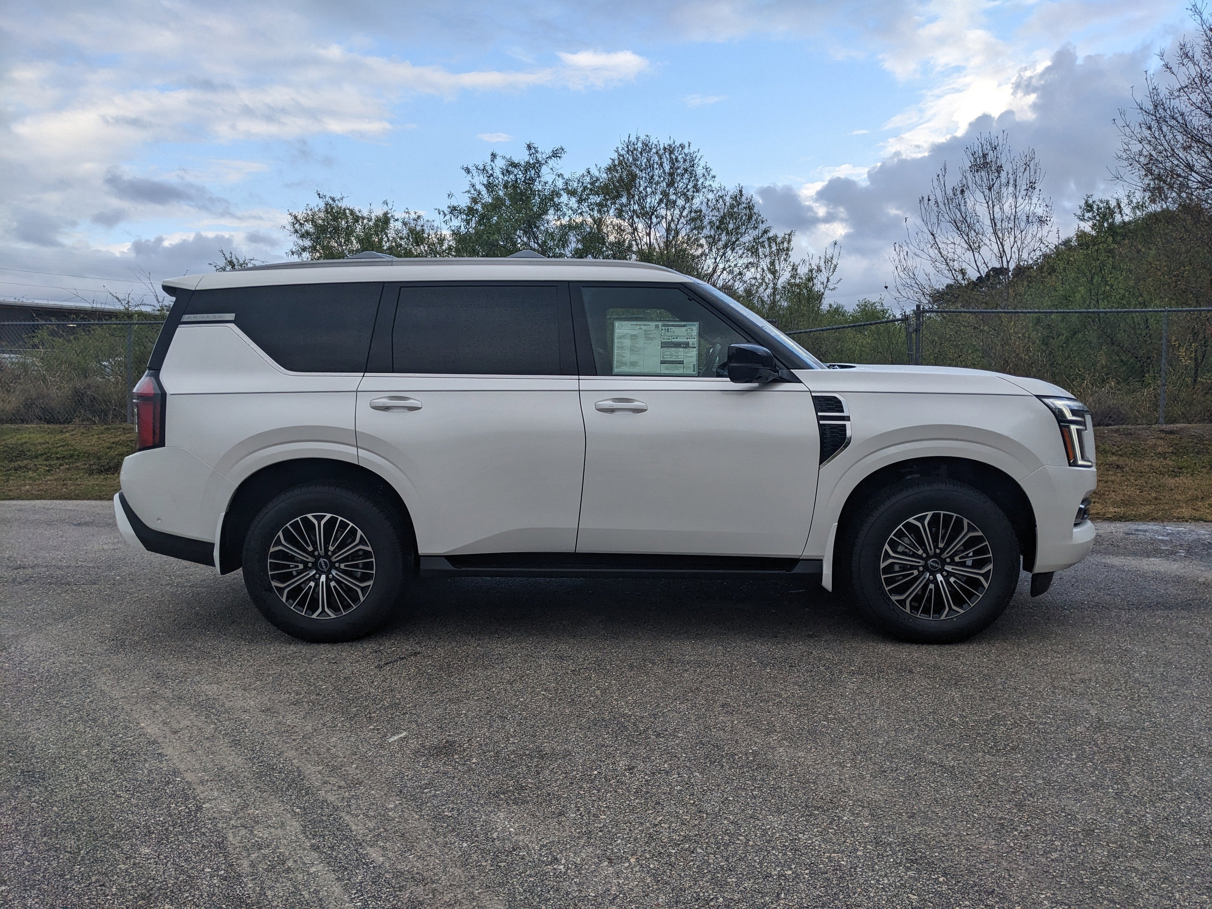 2026 Nissan Armada SL