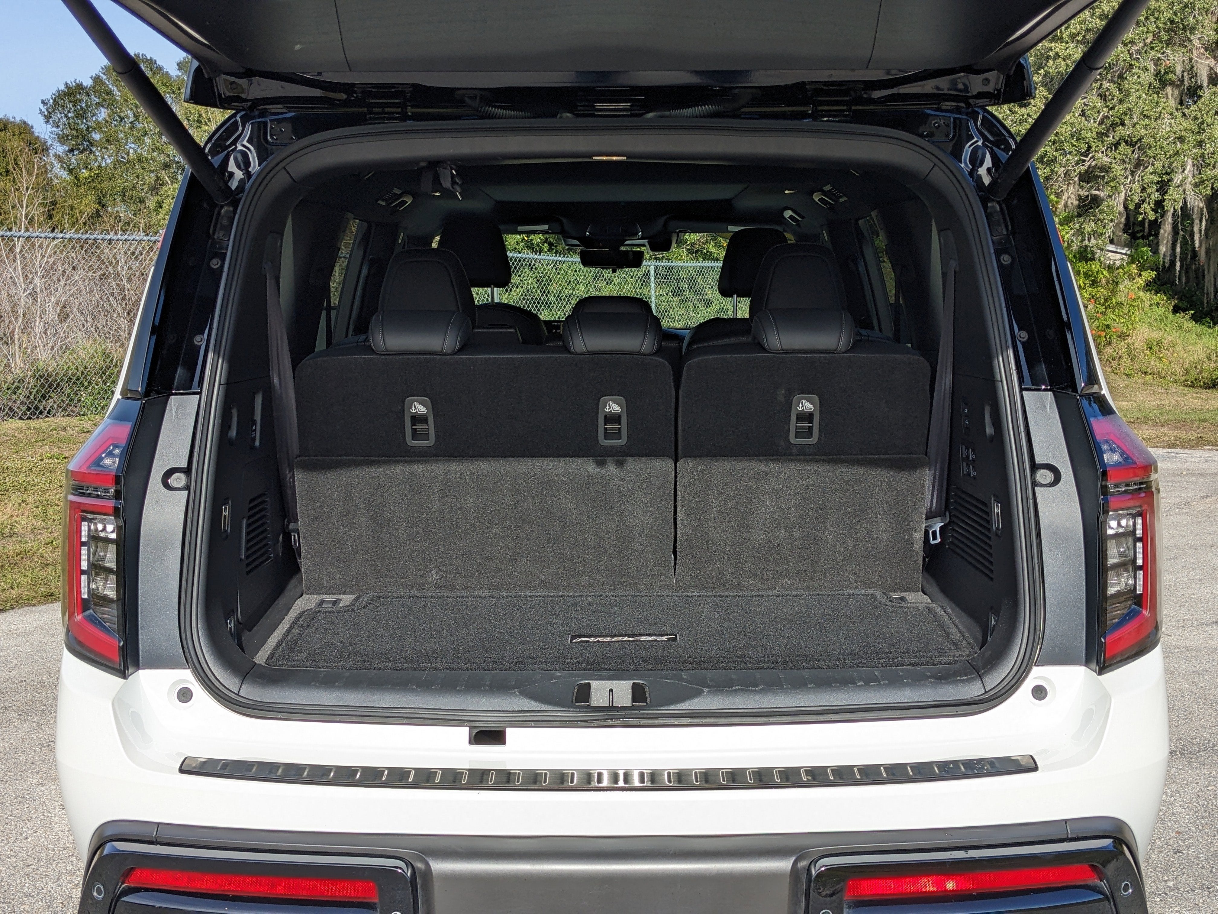 2025 Nissan Armada PRO-4X