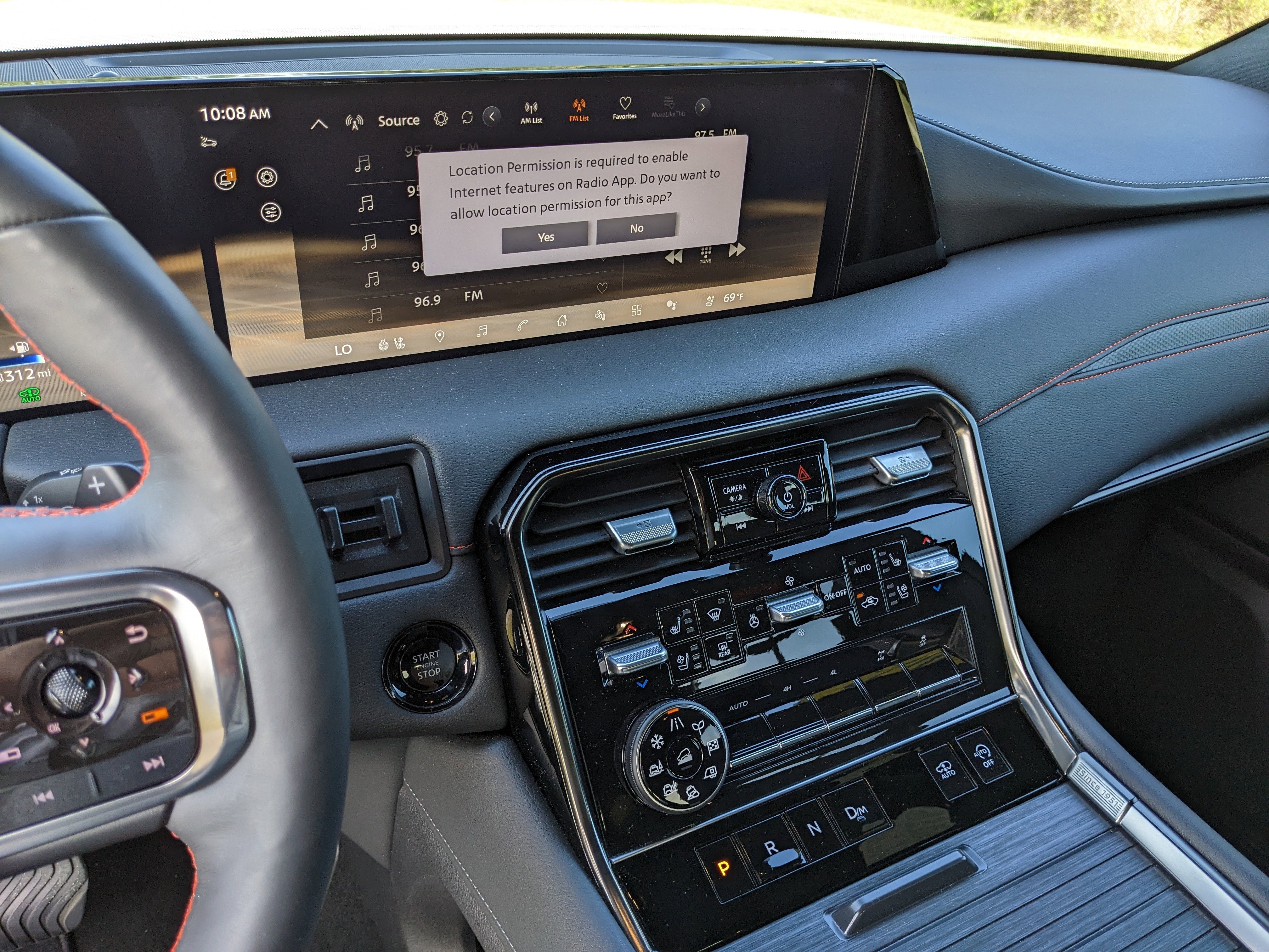 2025 Nissan Armada PRO-4X