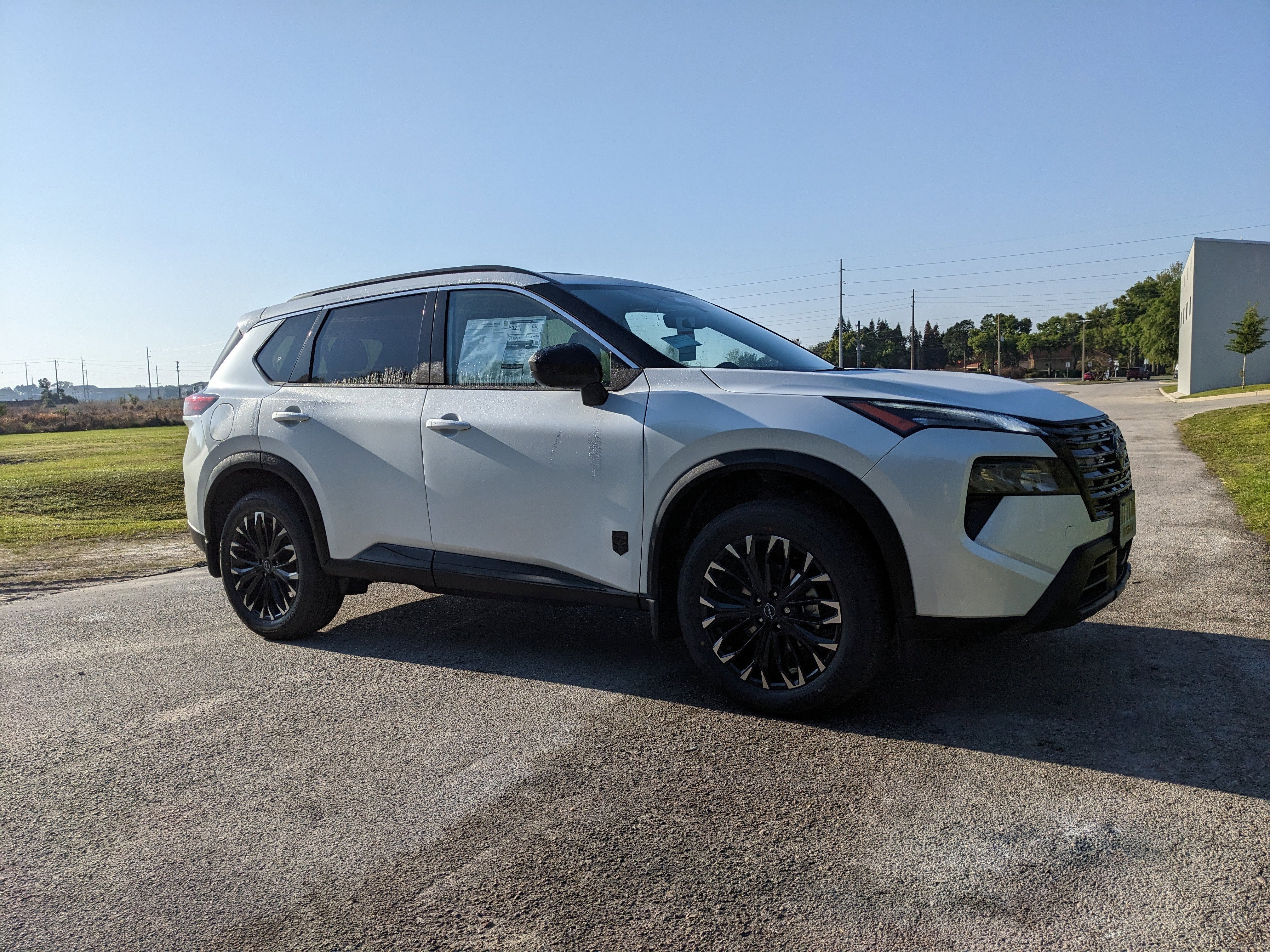 2026 Nissan Rogue Dark Armor