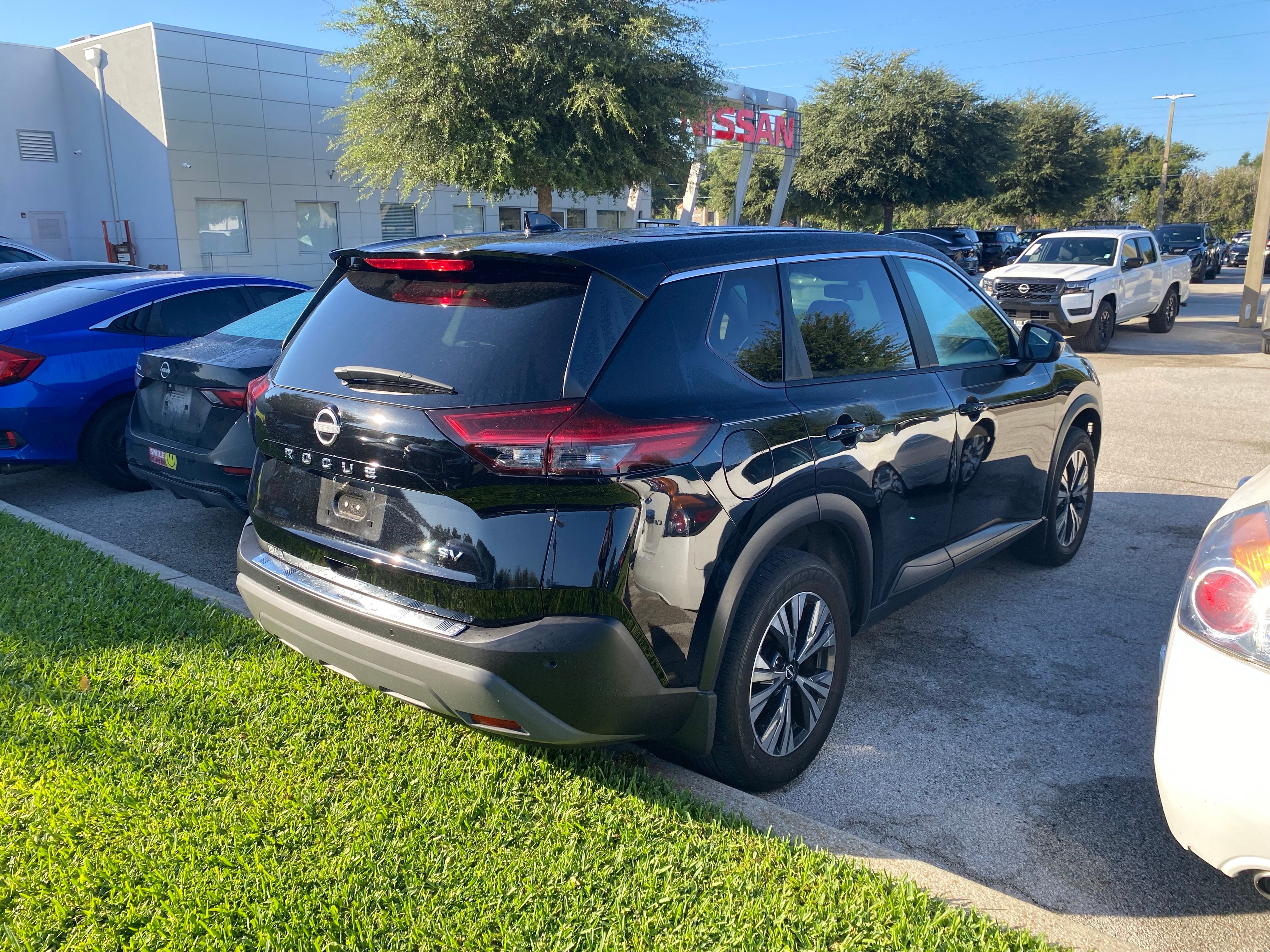 2023 Nissan Rogue SV