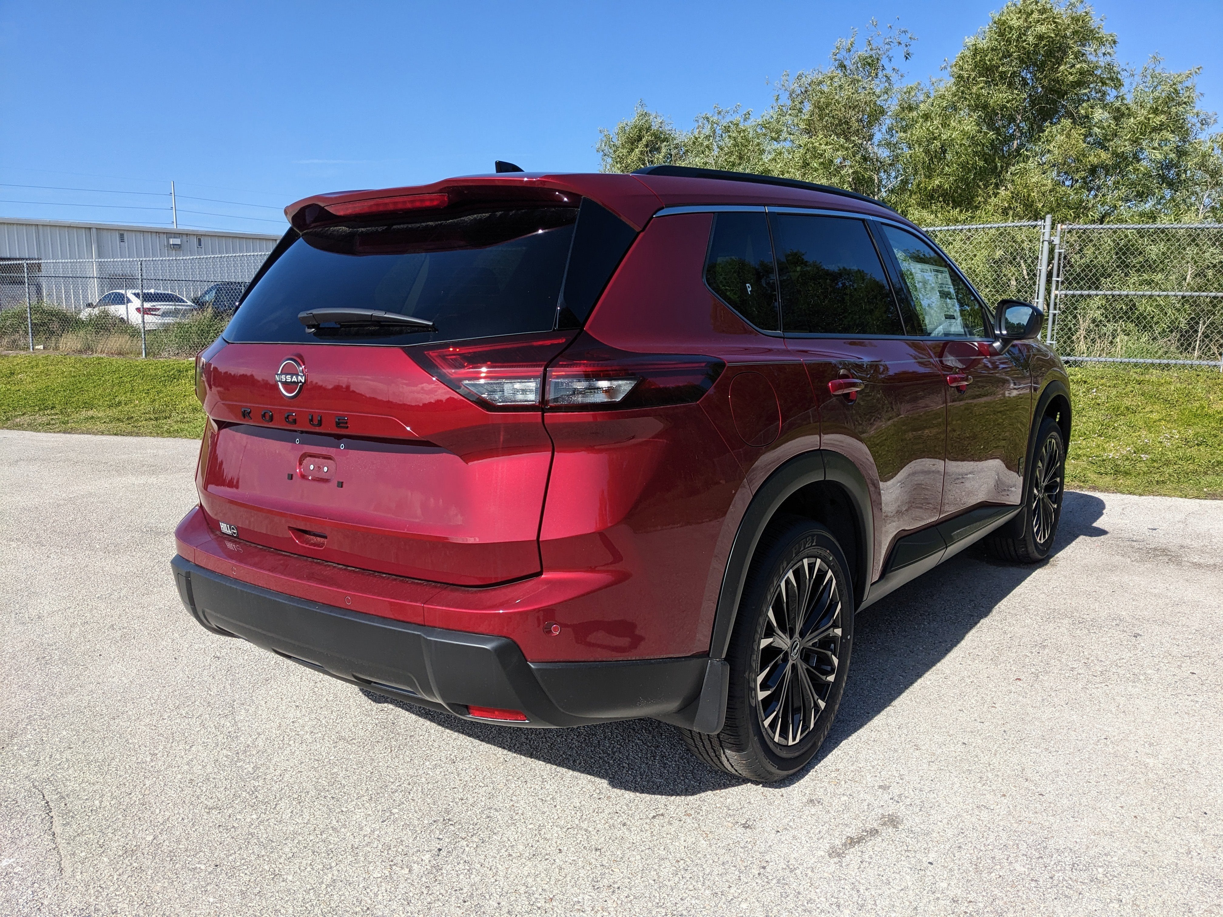 2026 Nissan Rogue Dark Armor