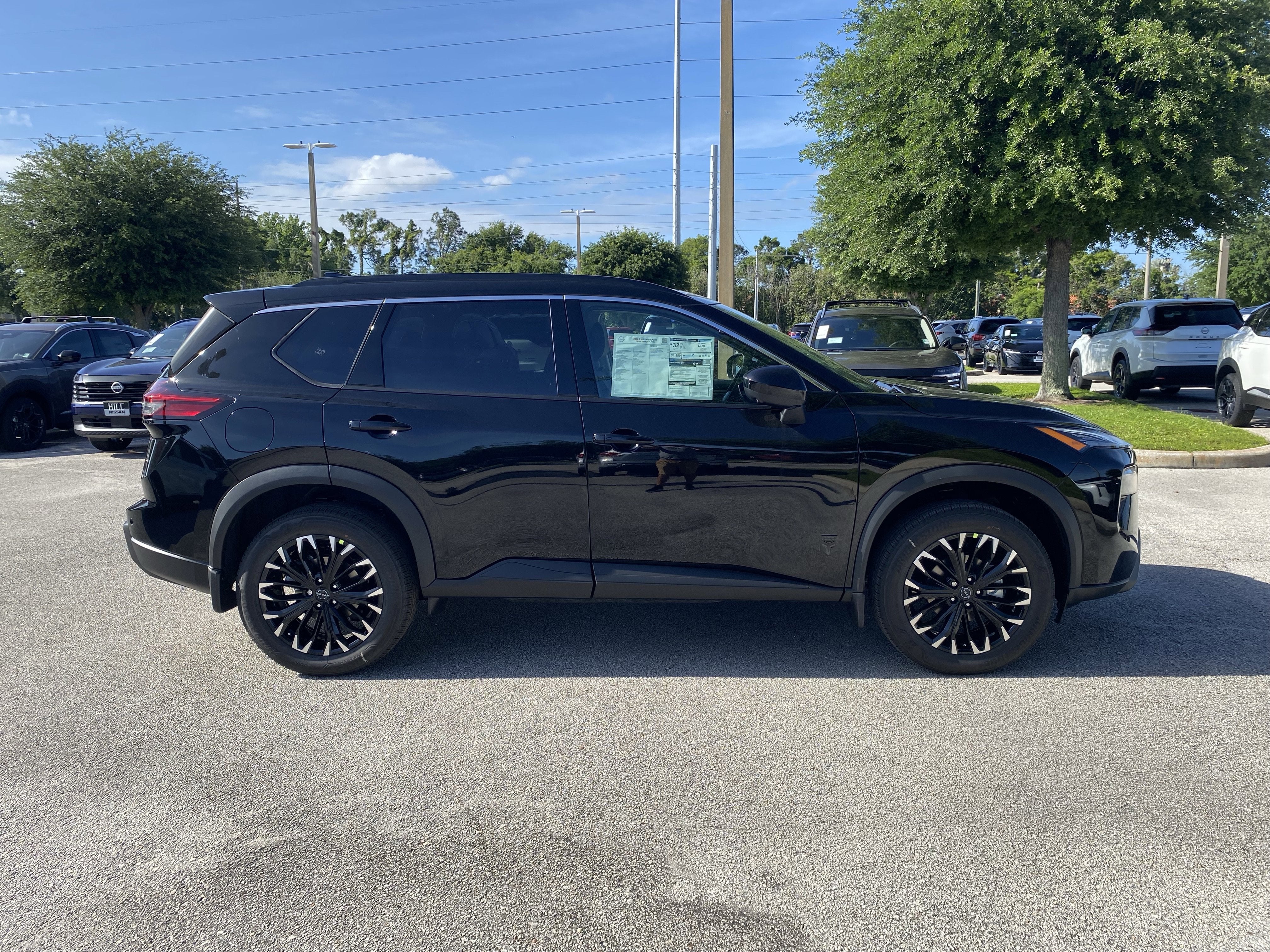 2026 Nissan Rogue Dark Armor