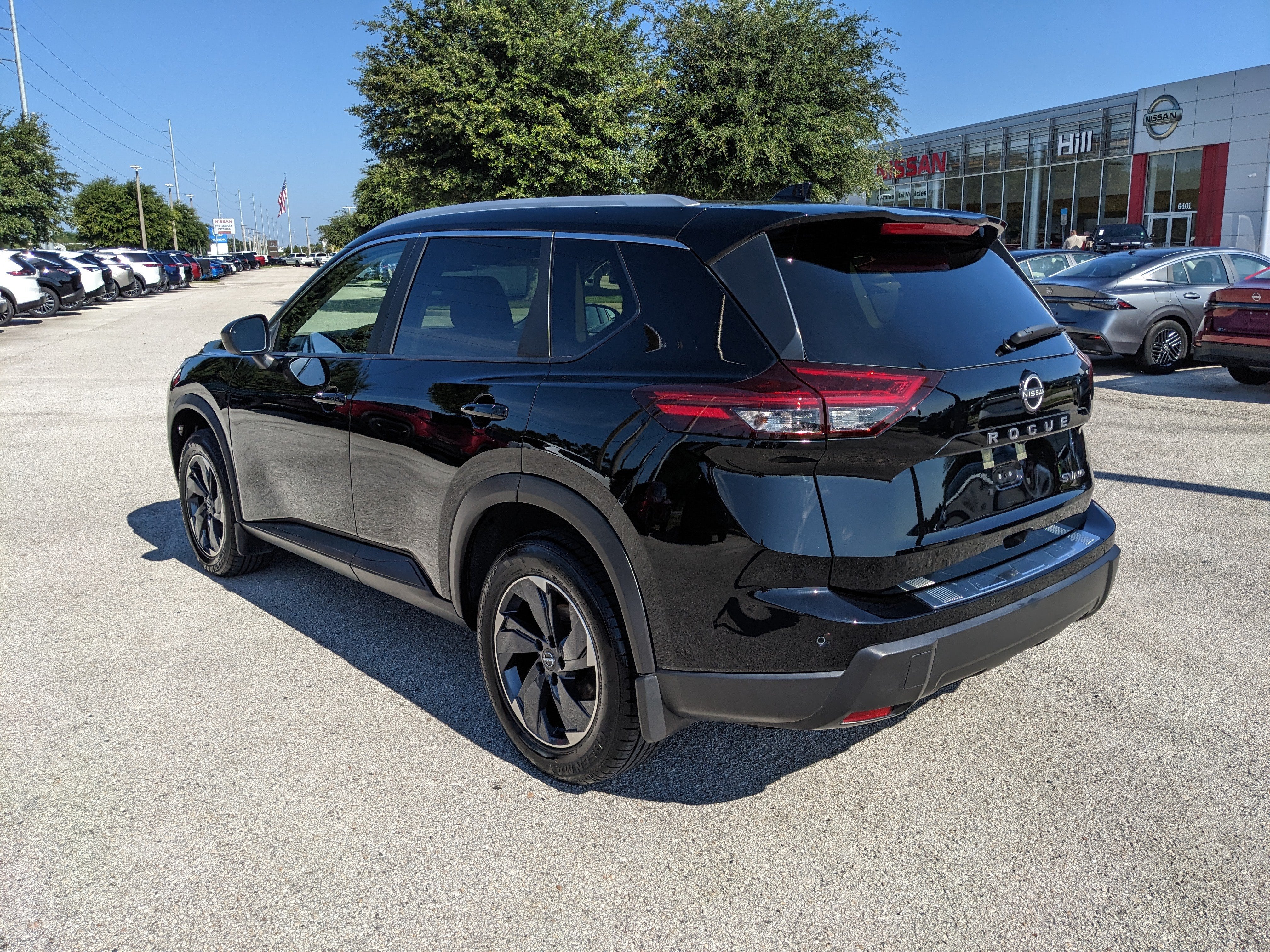2024 Nissan Rogue SV