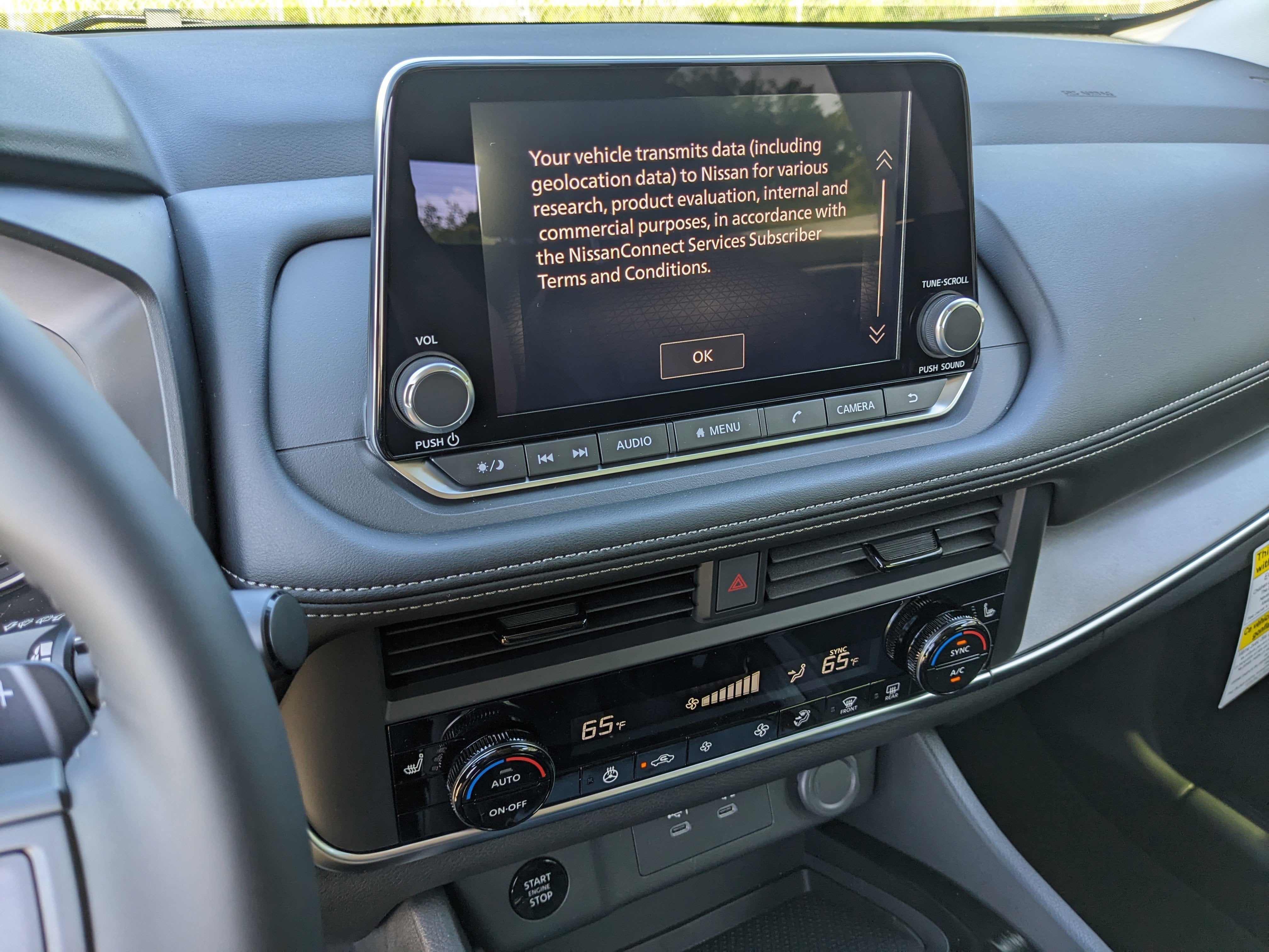 2026 Nissan Rogue Dark Armor