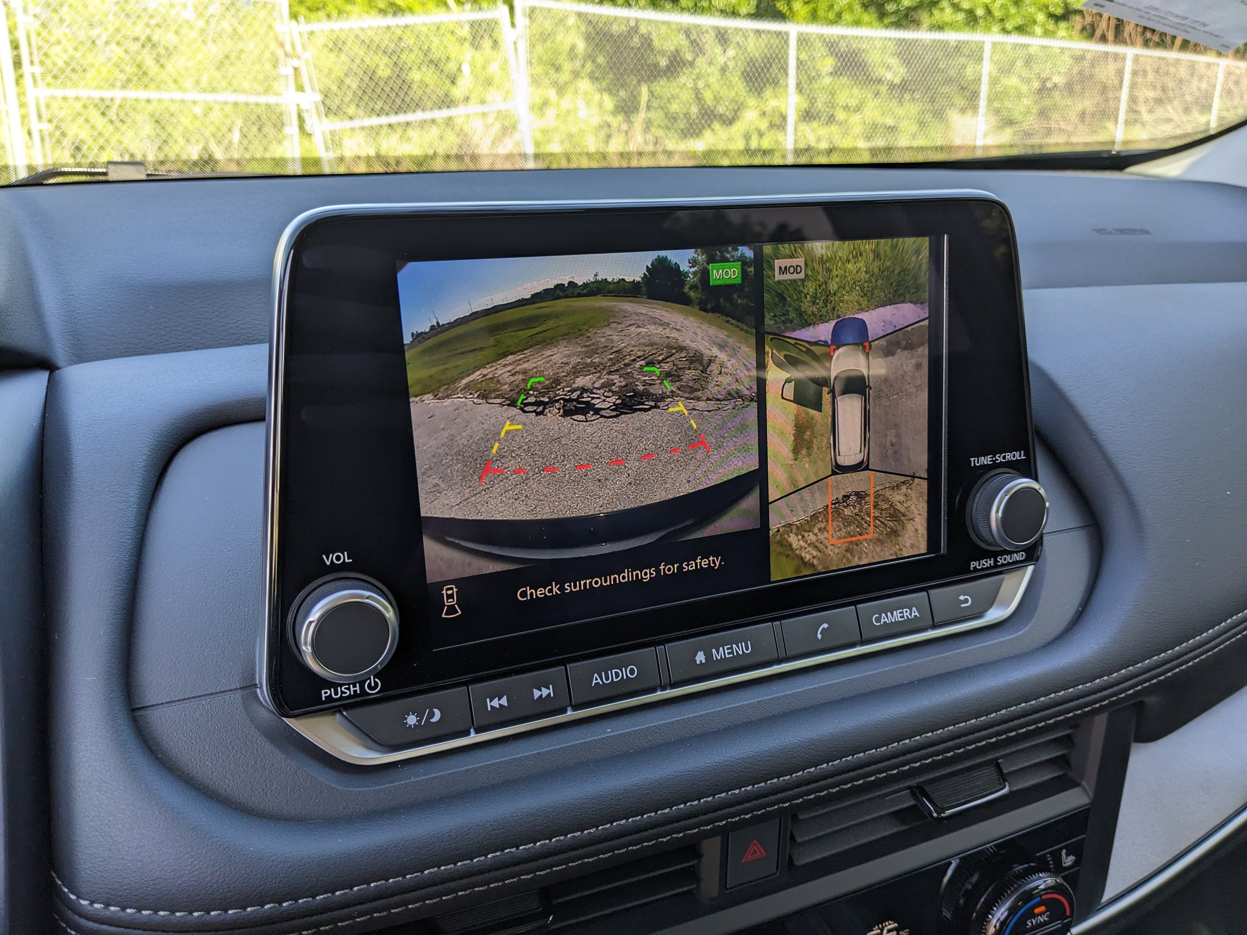 2026 Nissan Rogue Dark Armor