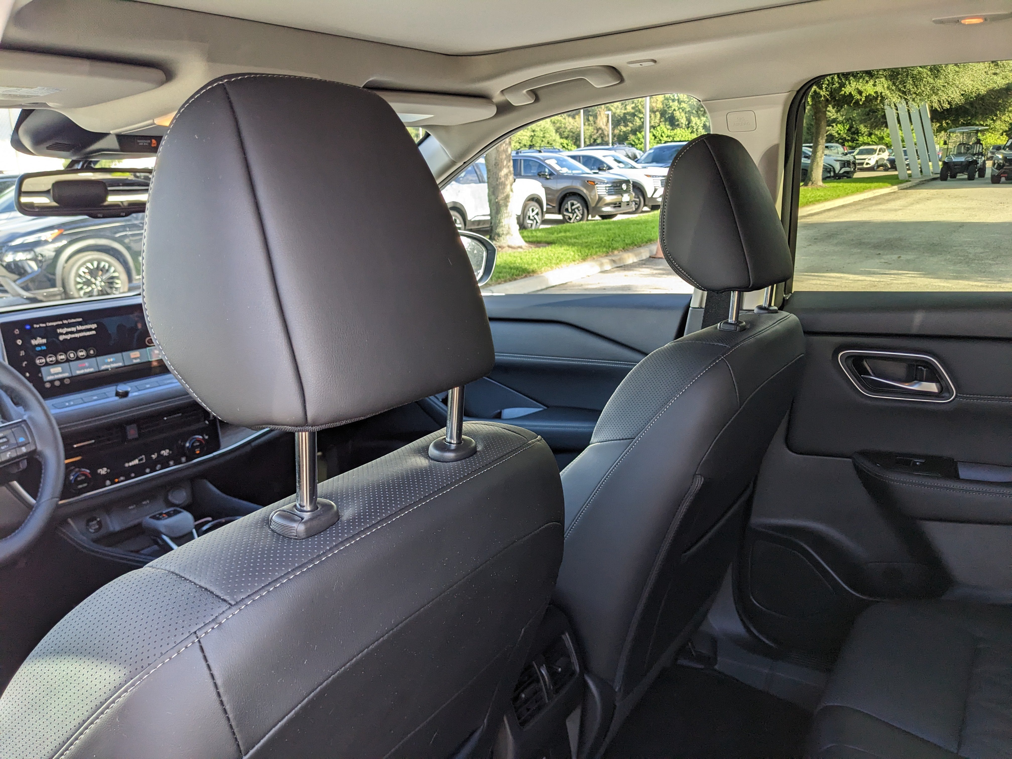 2025 Nissan Rogue Platinum