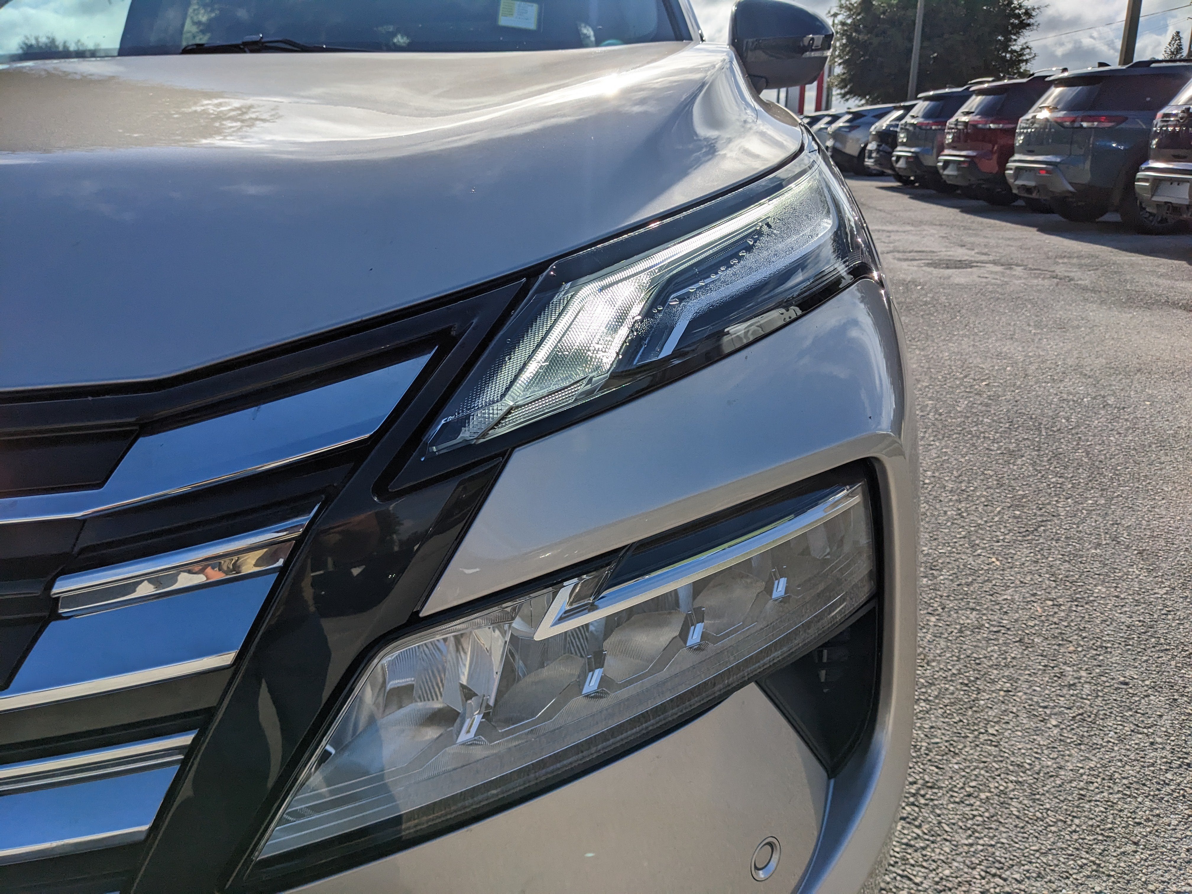 2025 Nissan Rogue Platinum