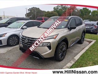 2025 Nissan Rogue Platinum