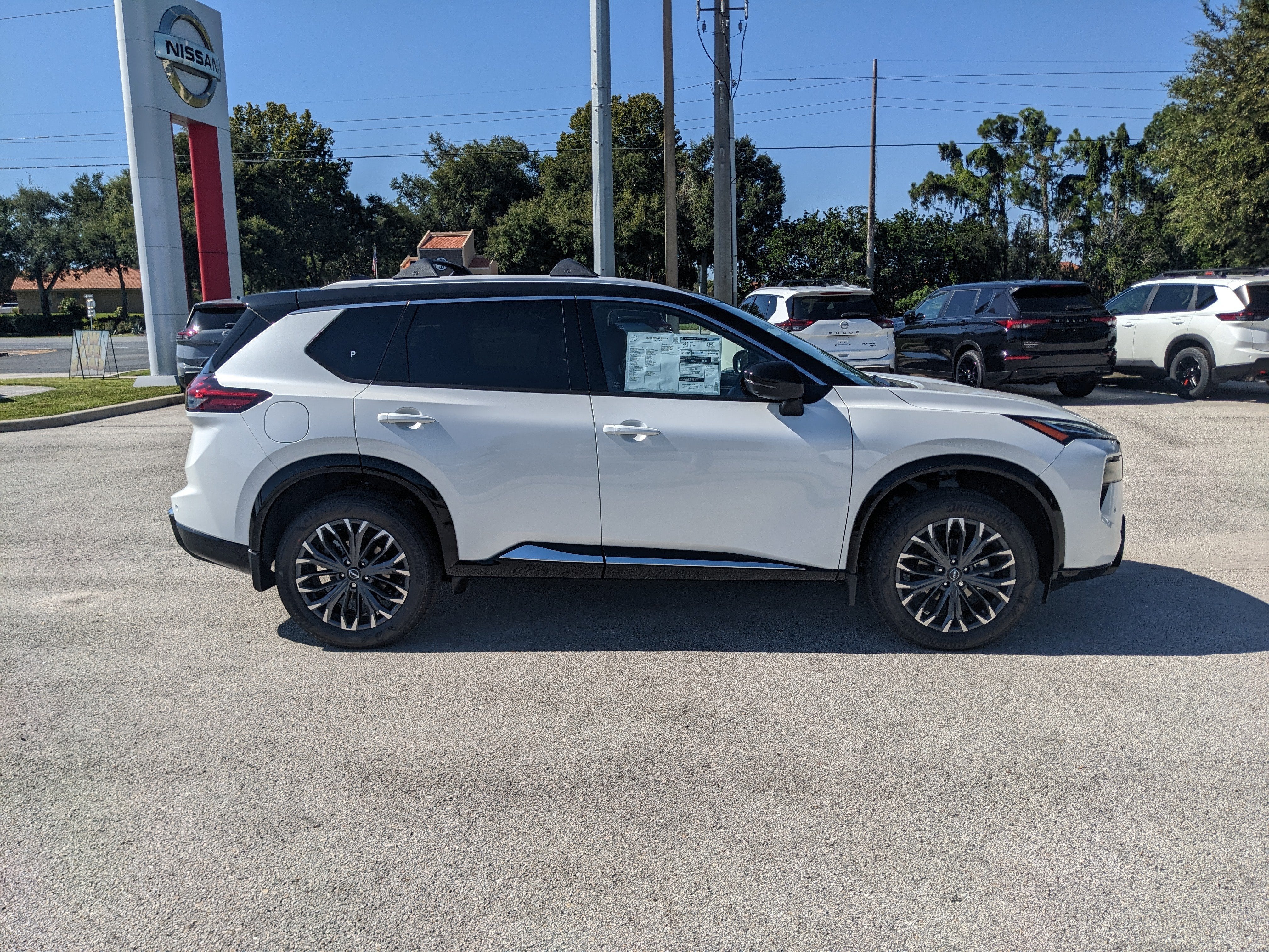 2026 Nissan Rogue Platinum