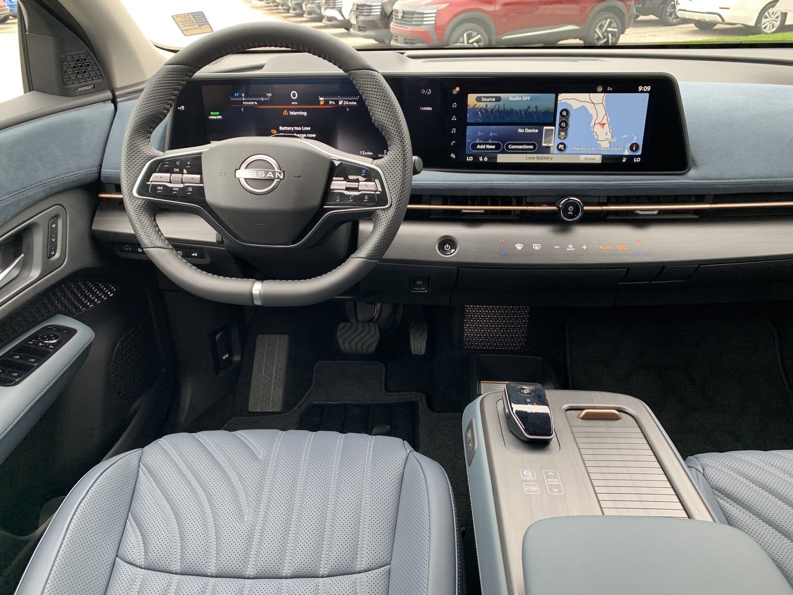 2025 Nissan ARIYA PLATINUM+