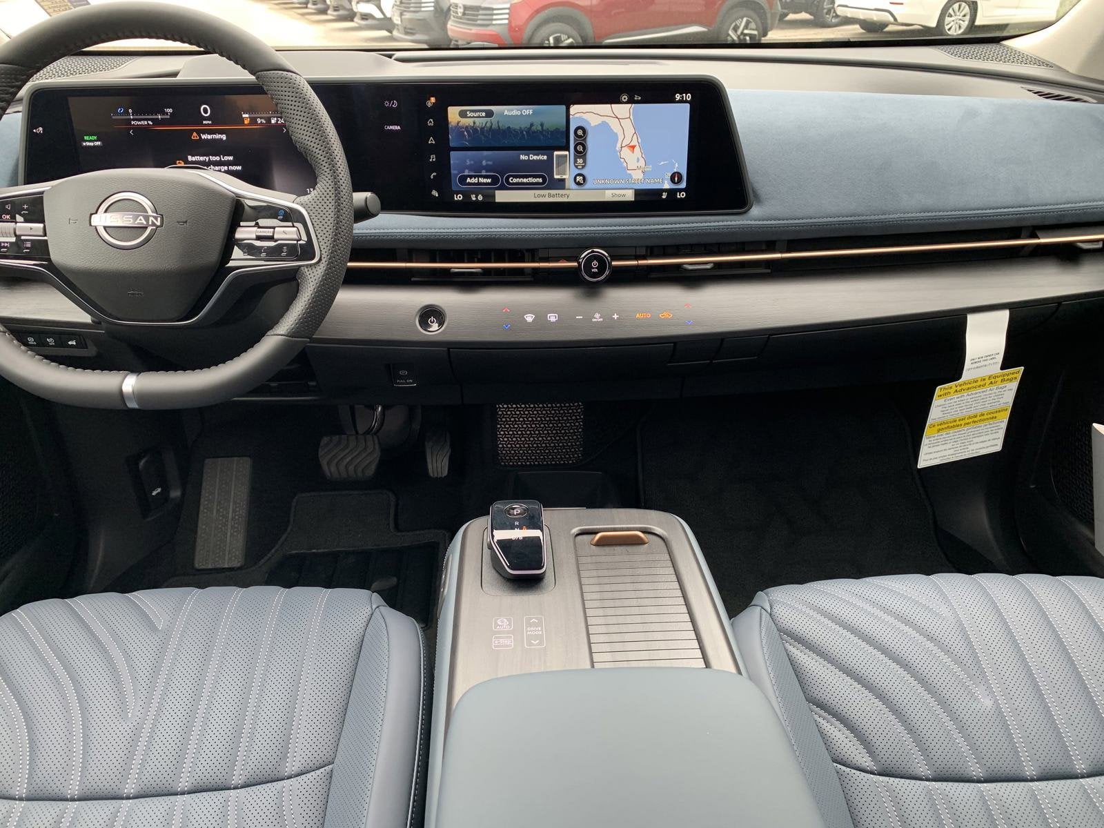 2025 Nissan ARIYA PLATINUM+