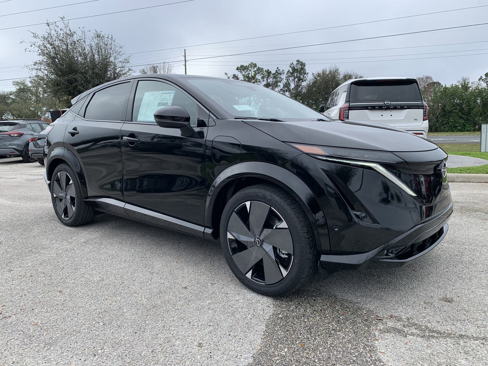 2025 Nissan ARIYA PLATINUM+