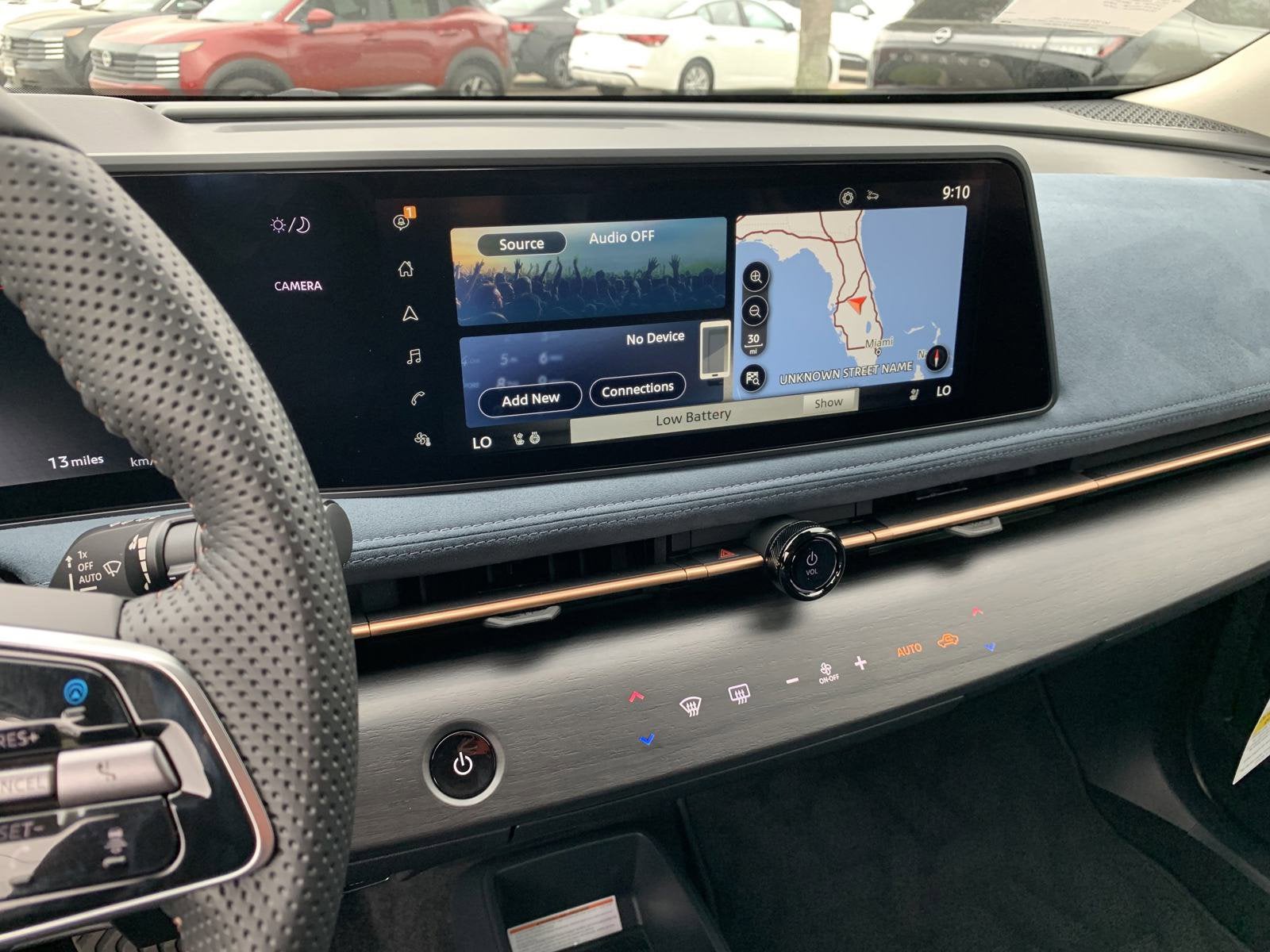 2025 Nissan ARIYA PLATINUM+