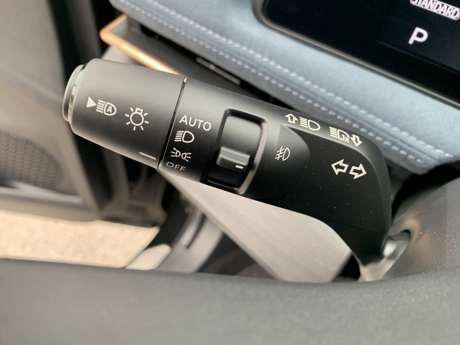 2025 Nissan ARIYA PLATINUM+