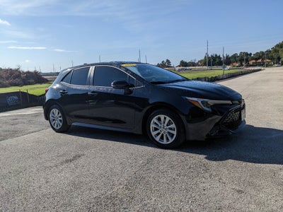 2025 Toyota Corolla Hatchback SE