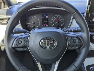 2025 Toyota Corolla Hatchback SE