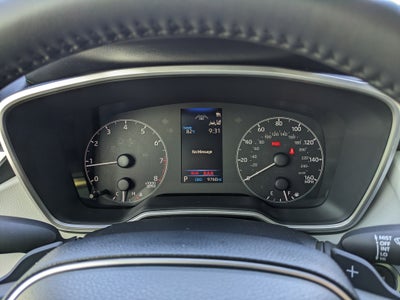 2025 Toyota Corolla Hatchback SE