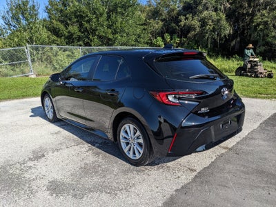 2025 Toyota Corolla Hatchback SE