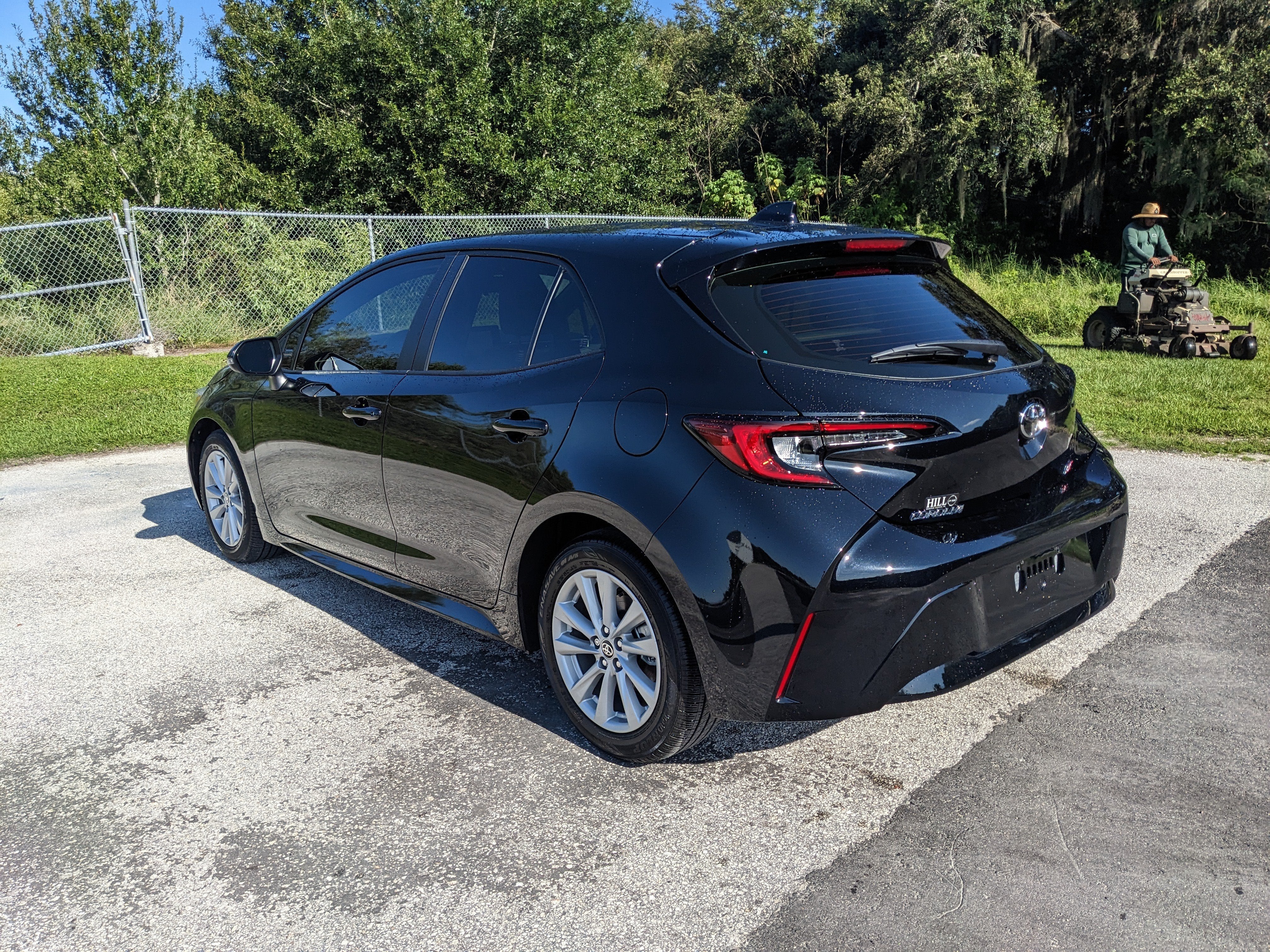 2025 Toyota Corolla Hatchback SE